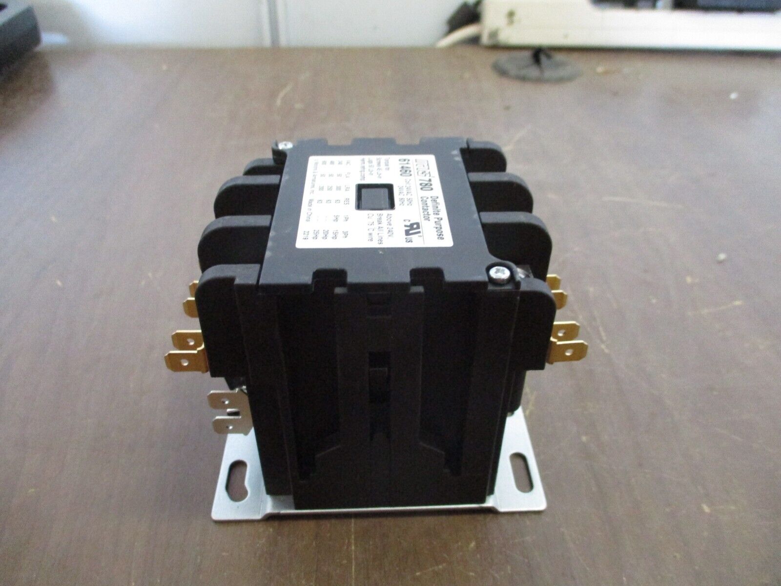Mars 780 Definite Purpose Contactor 61460 24V Coil 50A 3P New Surplus