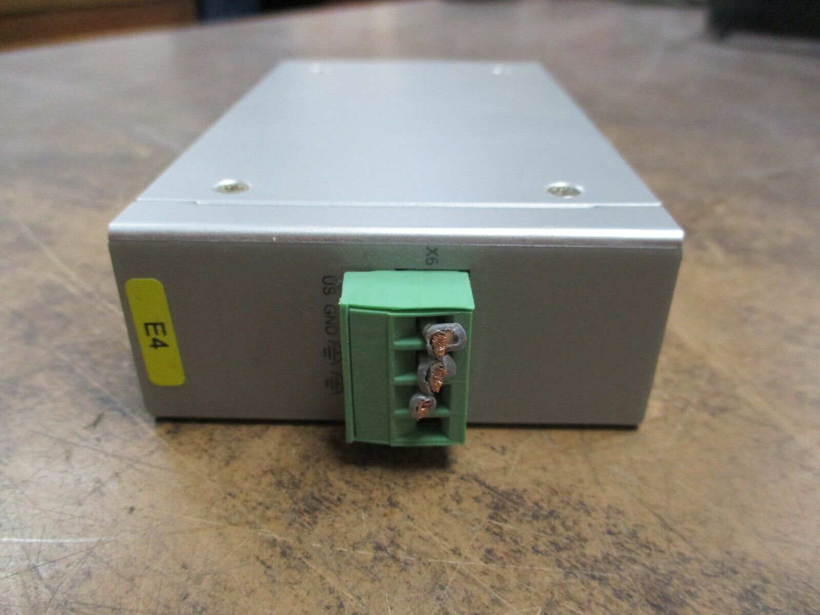 Phoenix Contact 5-Port Ethernet Switch SFN 5TX 24VDC 157mA Used