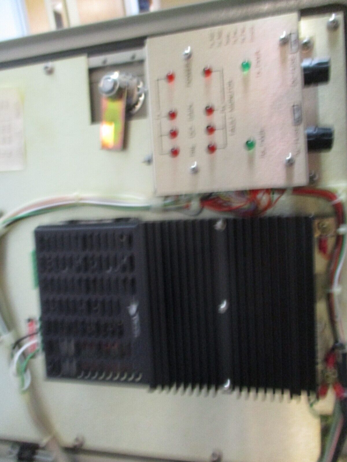 Celwave RF Repeater Amplifier 48550-N TX: 869-891.5 MHz RX: 824-846.5 MHz Used