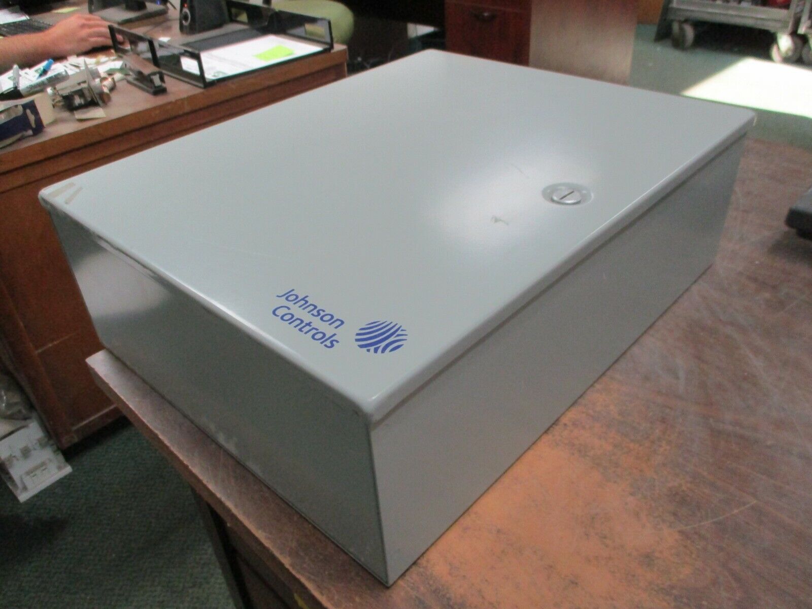 Johnson Controls Controller Enclosure PAKE00001FH0 Size: 16x20" Type 1 Enclosure