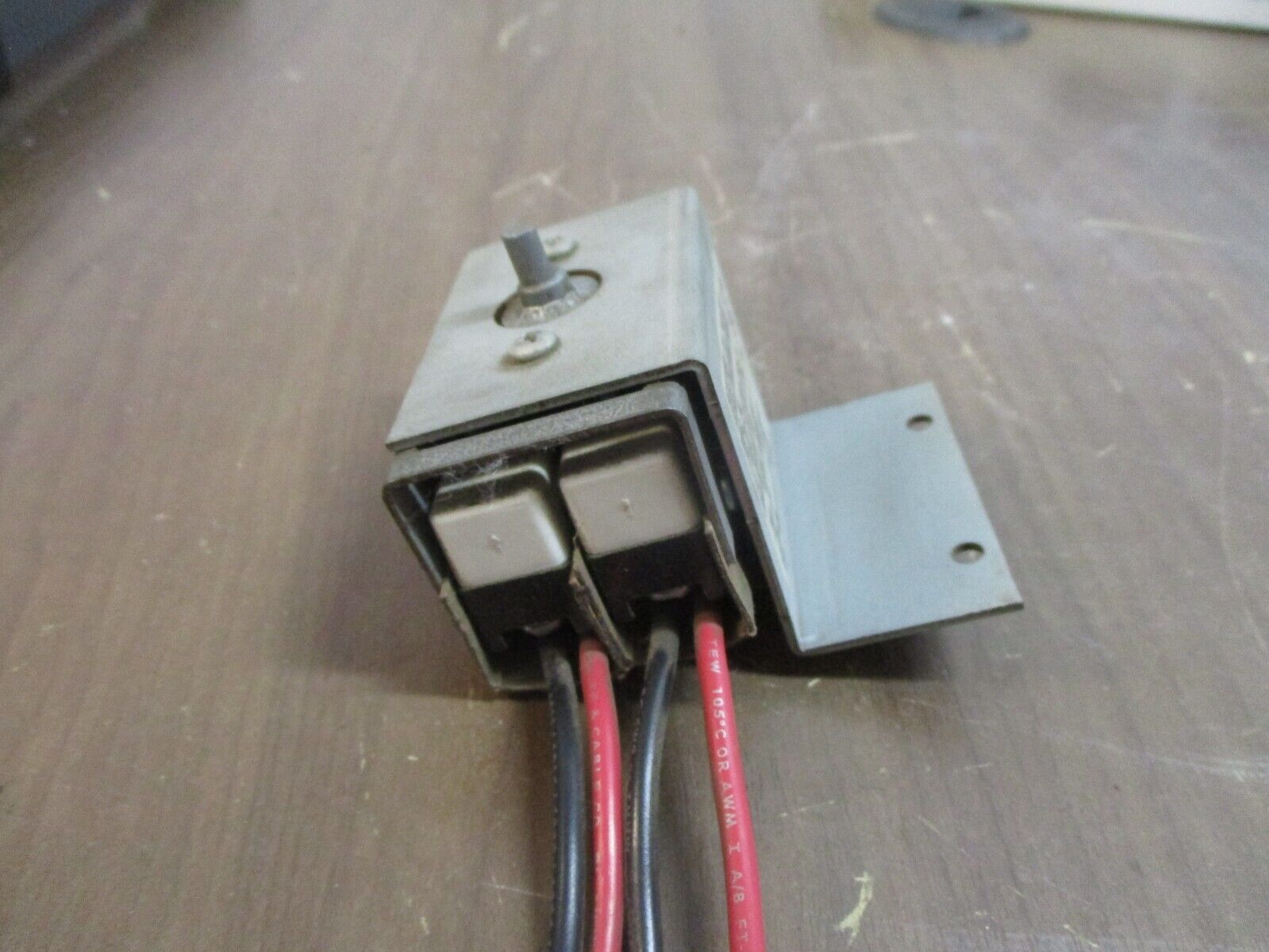 TPI Thermostat TBD, TBD-TP, CTBD-CTBD-TP 22A 125/250/277V Used
