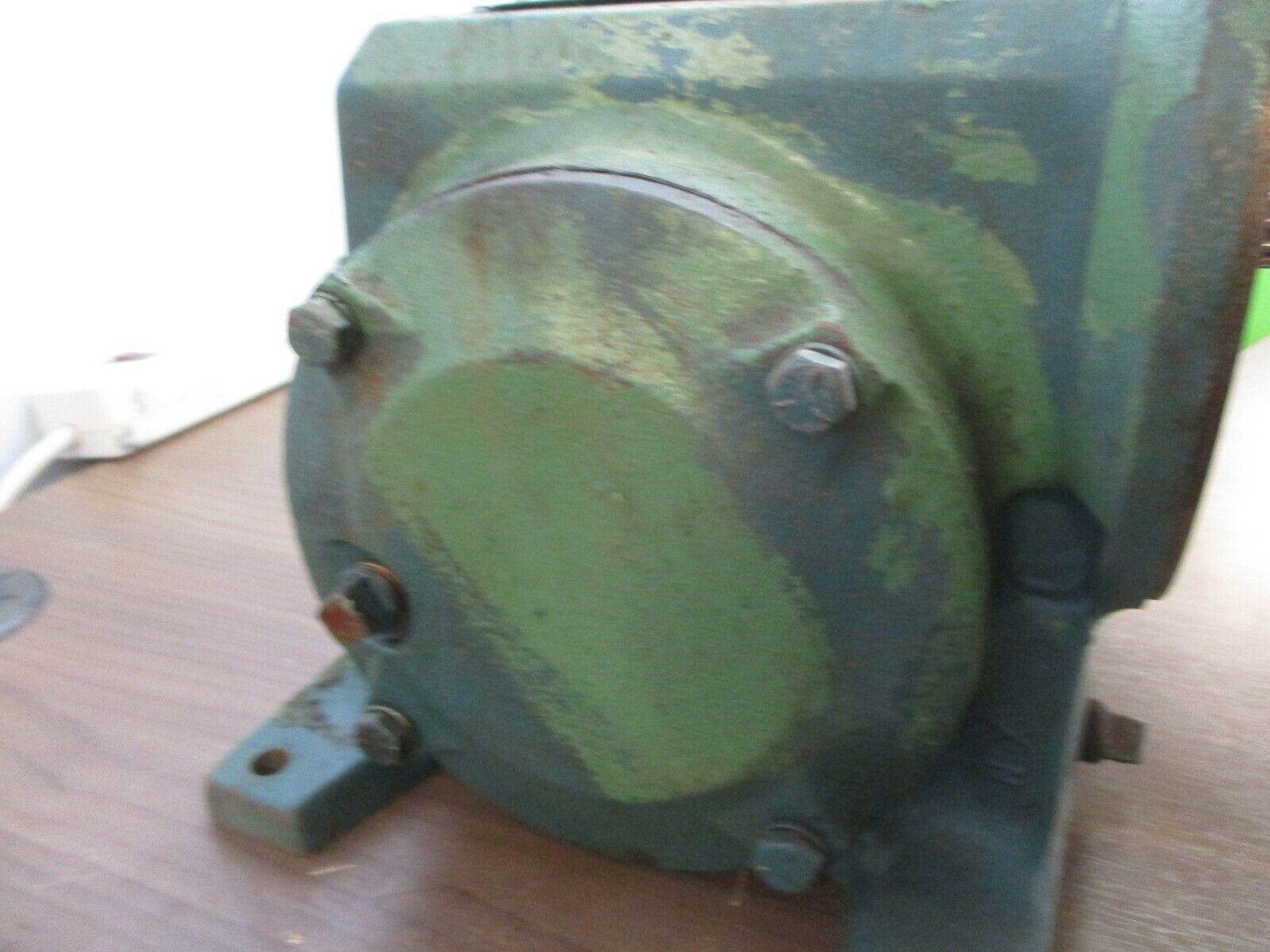 Reliance Master XL Gear Reducer 6WG21A Ratio 40:1 3/4 HP In 44 RPM Out Used