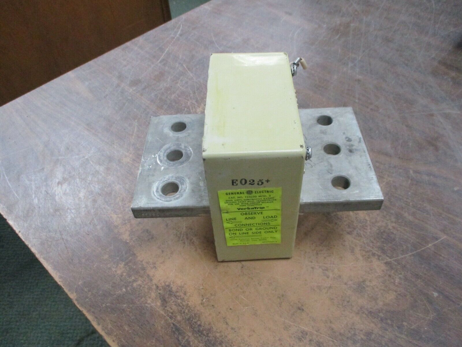 GE VersaTrip Ground Fault Neutral Transformer TSSG20 Mod. 2 2000A Used