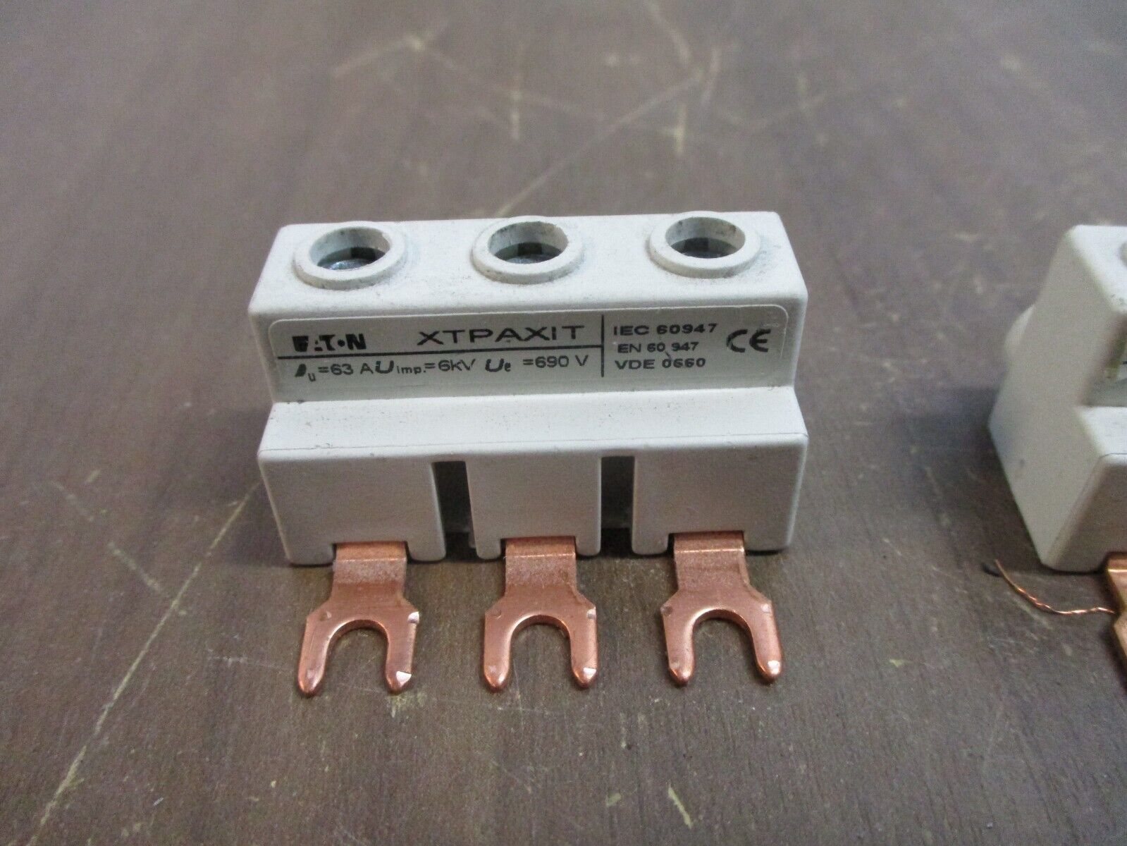 Eaton Conomoning Link XTPAXIT *Lot of 3* Used