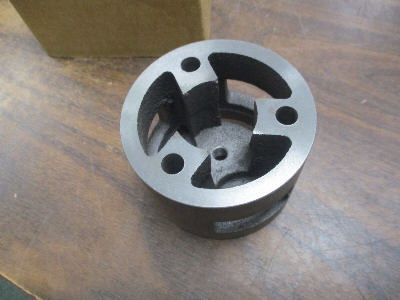 Quincy Suction Seat 2015 New Surplus
