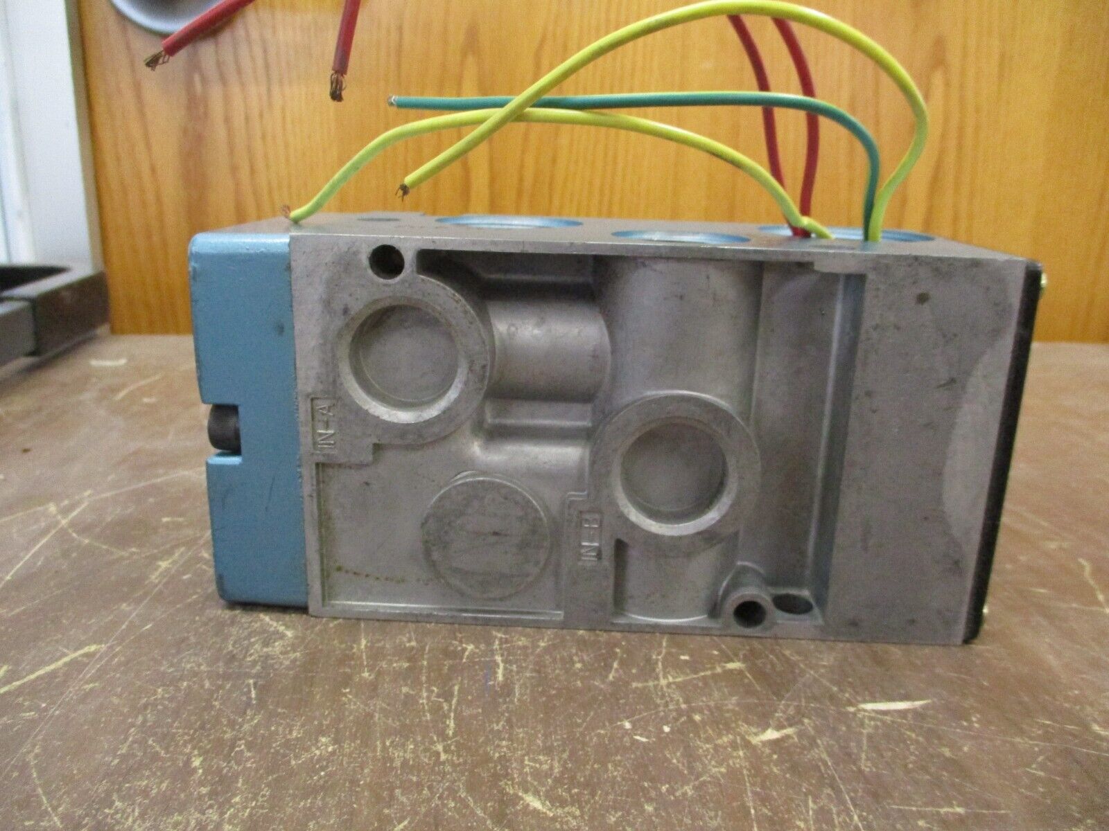 MAC Solenoid Valve 6513B-000-PM-501DA VAC to 150PSI Used