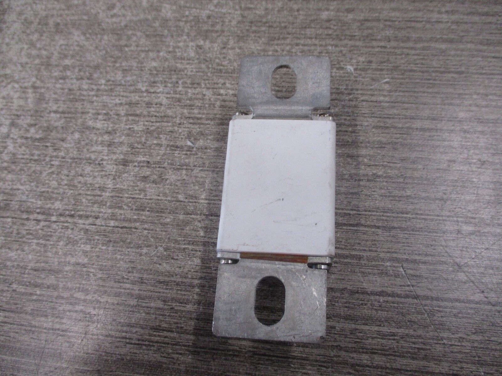 Bussmann Fuse 170M1472 315A 660V Used