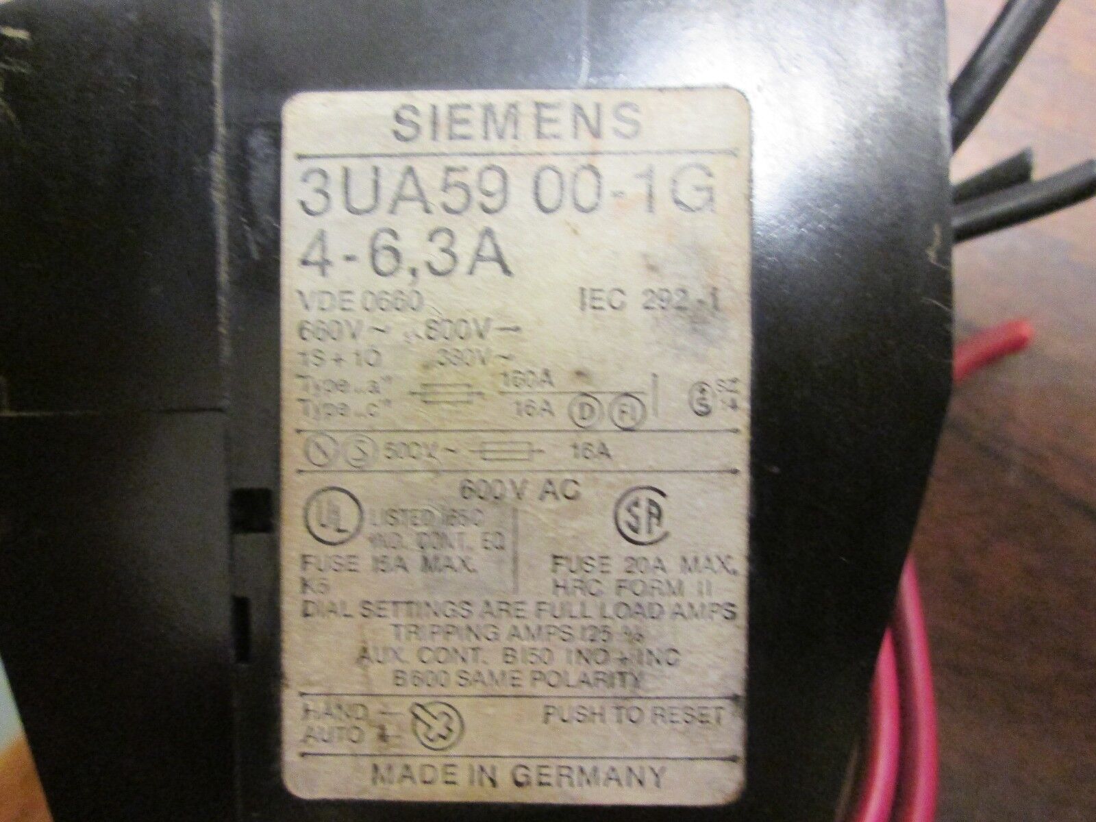 Siemens Solid State Overload 3UA59 00-1G4-6.3A Range: 4-6.3A 600V Used