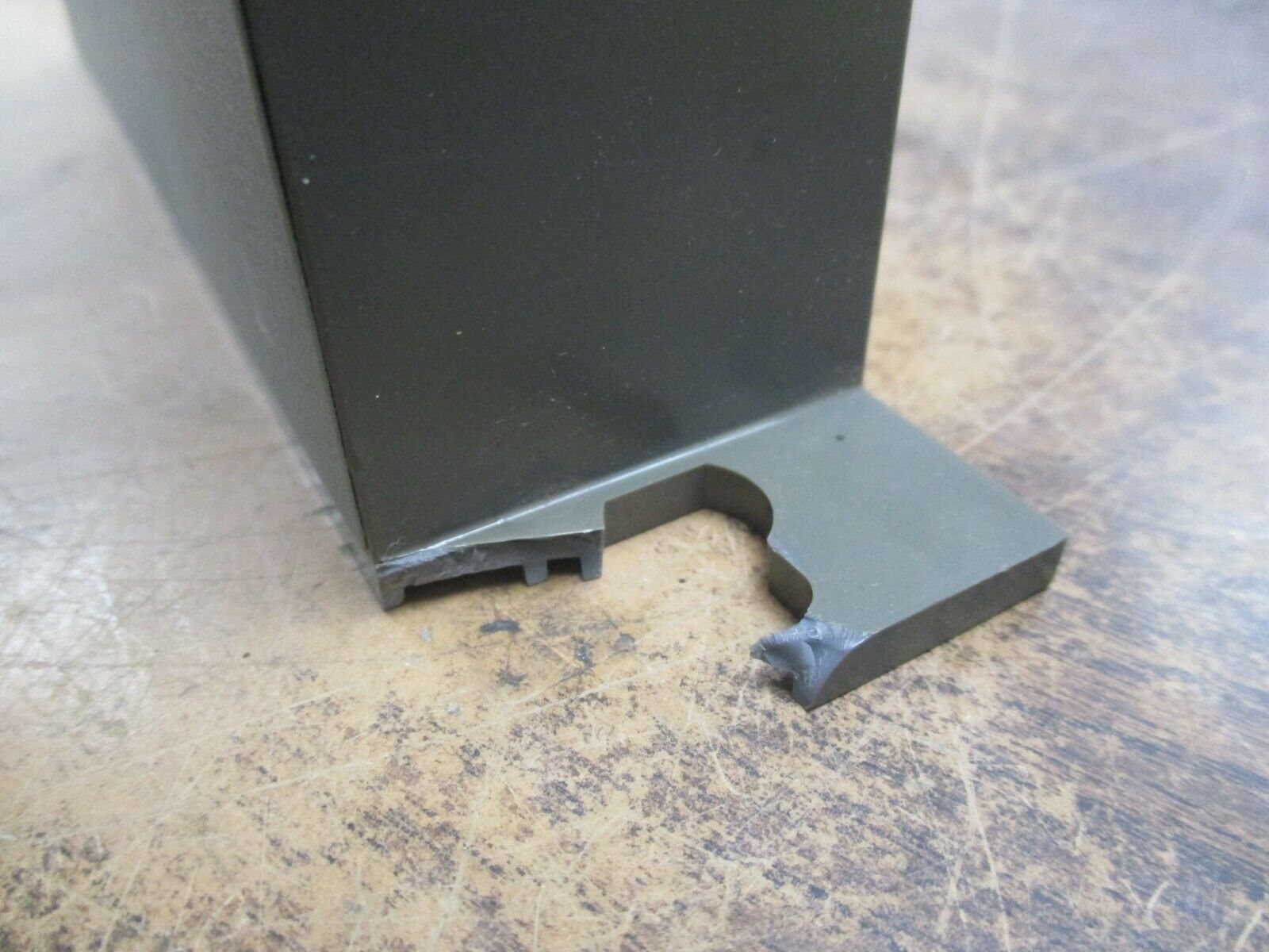 Allen-Bradley SLC 500 DH-485 Link Coupler  1747-AIC  Ser. B  24VDC  190mA  Used