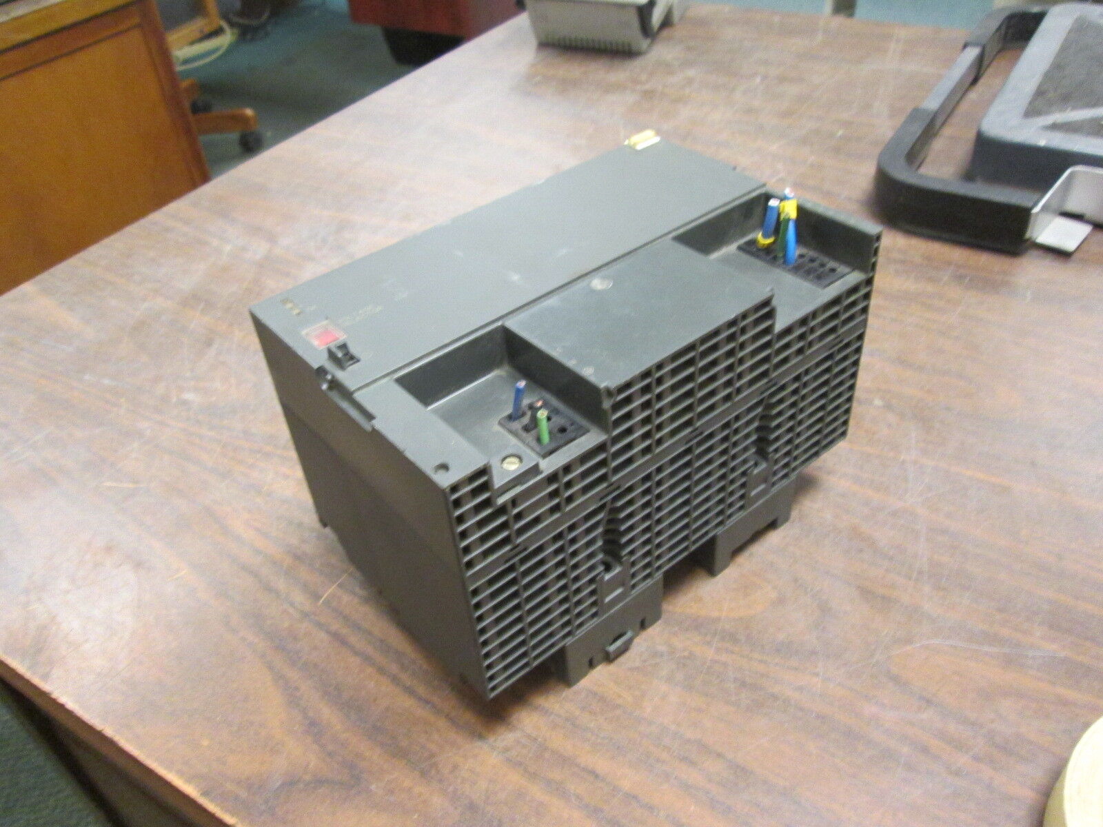 Siemens SITOP Power 10 Power Supply 6EP1 334-1SL11 Used