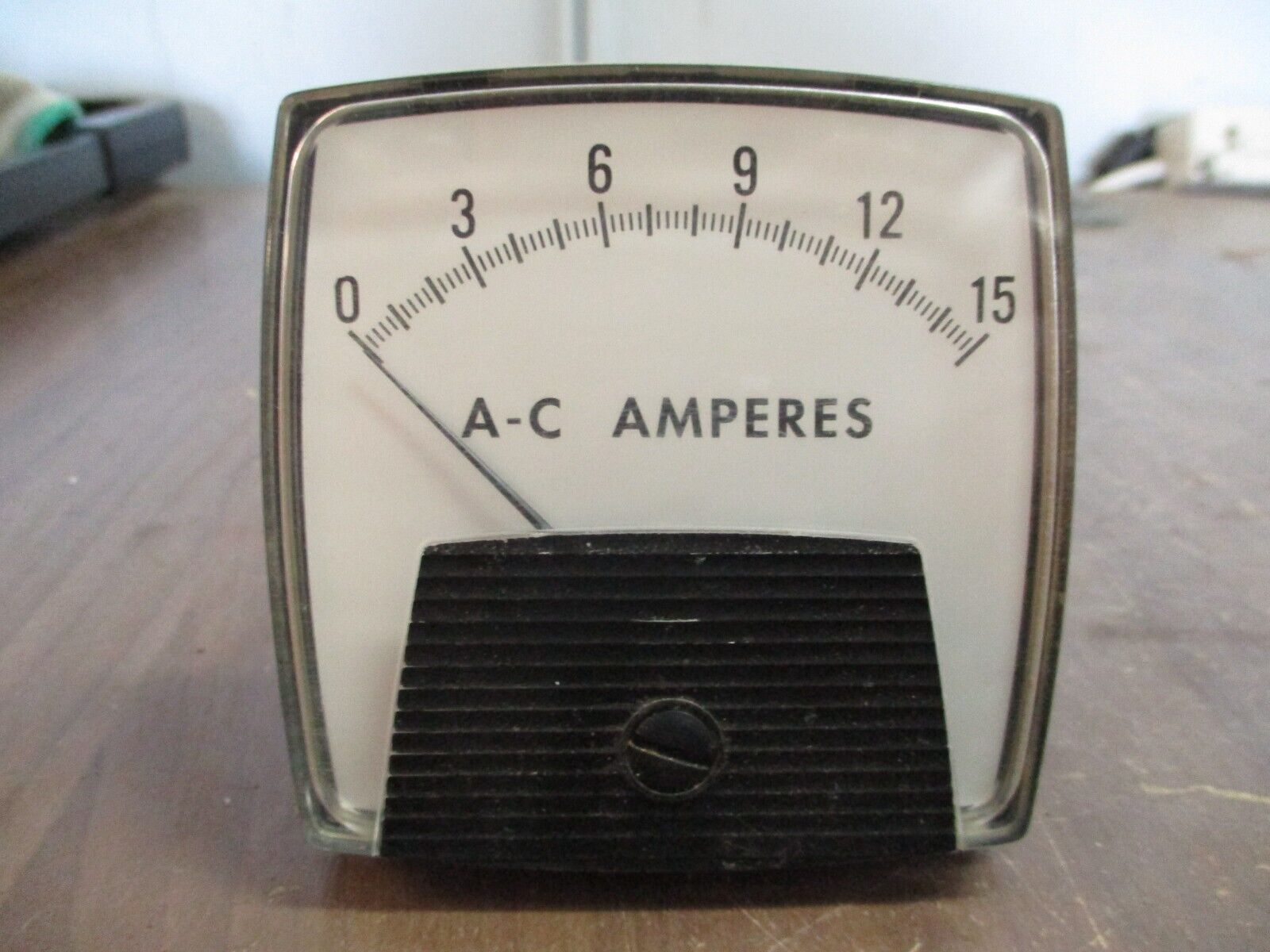 Process Measurement AC Ammeter 250310HFND Range: 0-15A Used