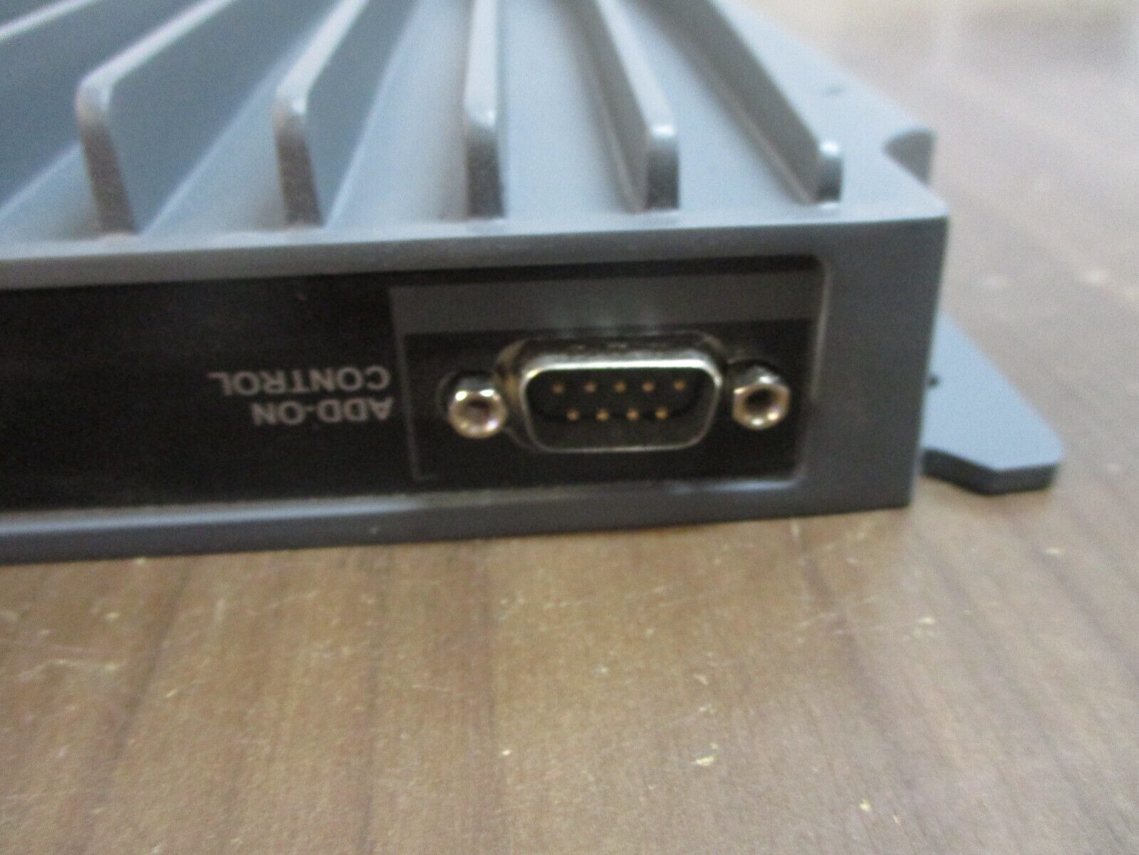 Mobileaccess Remote Hub Unit 1000-CELL-PCS4E-HL Rev. B00 20-48VDC 1.3A Used