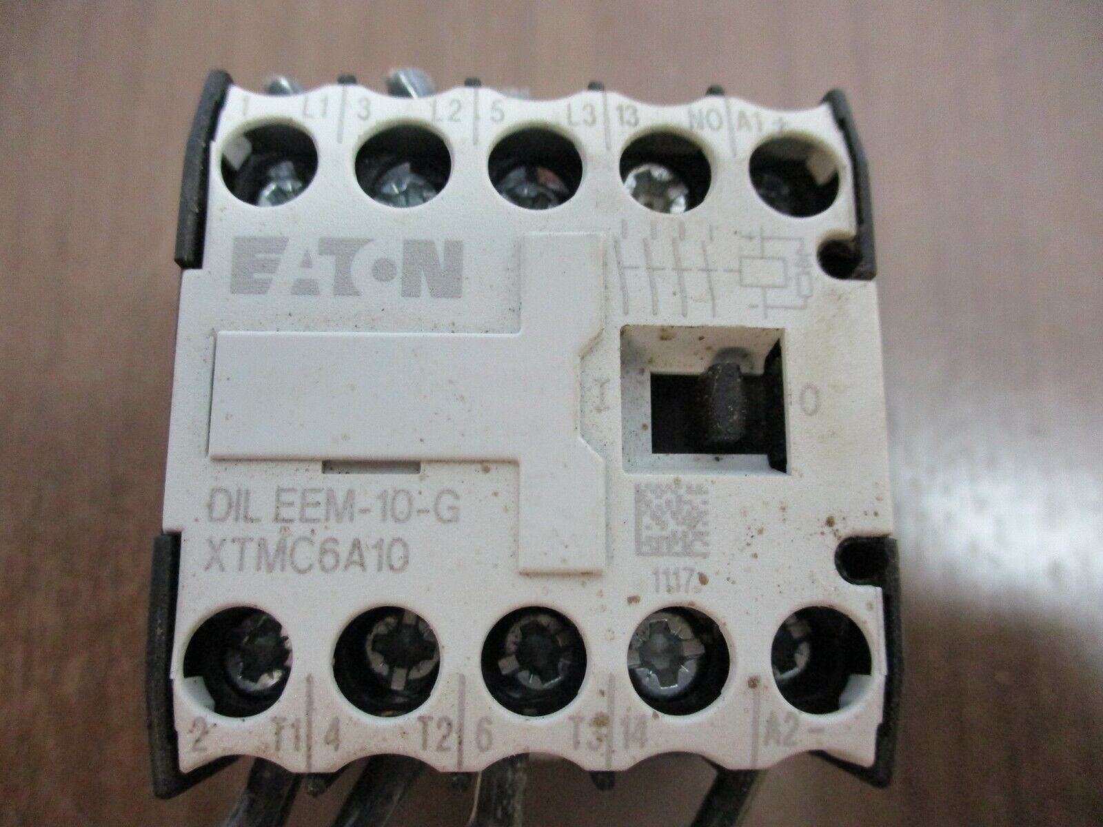Eaton, Contact, part#: XTMC6A10, 24VDC coil, 15A, 600V, used