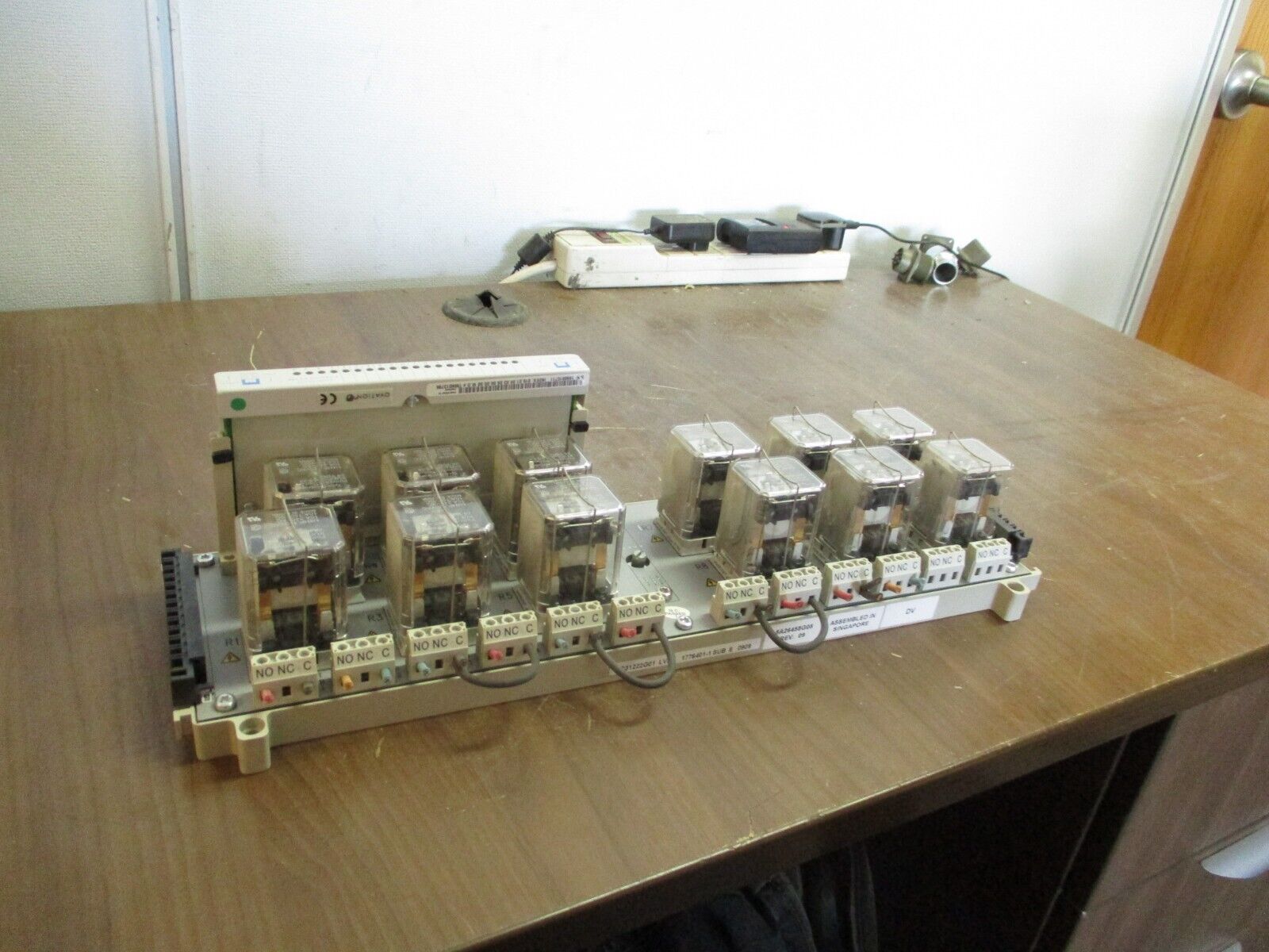 Tyco / Emerson Ovation Relay Module Assembly 5A26458G05 Rev. 09 Used