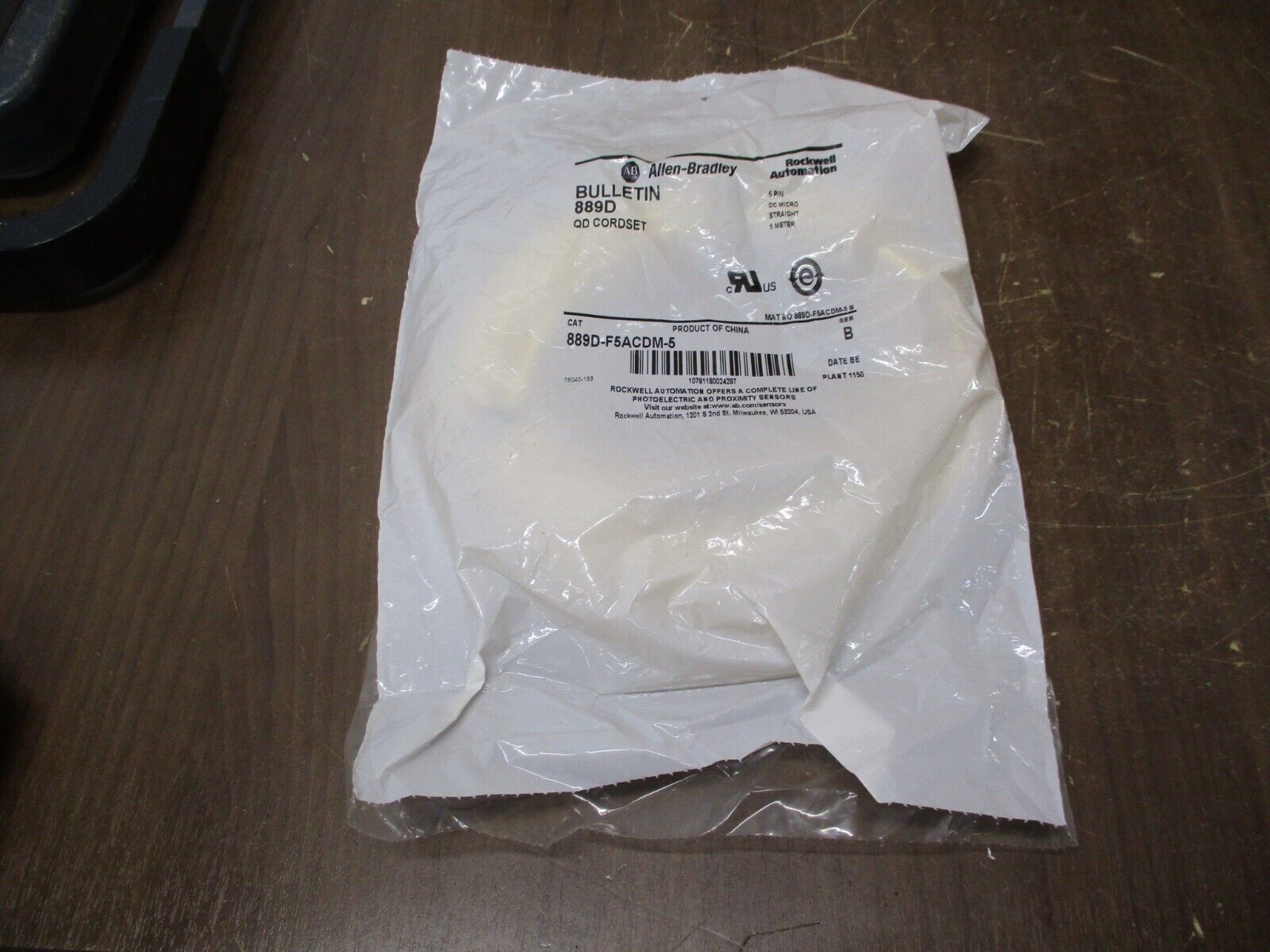 Allen-Bradley QD Cordset 889D-F5ACDM-5 Ser. B 5-Pin DC Micro Straight 5 Meter