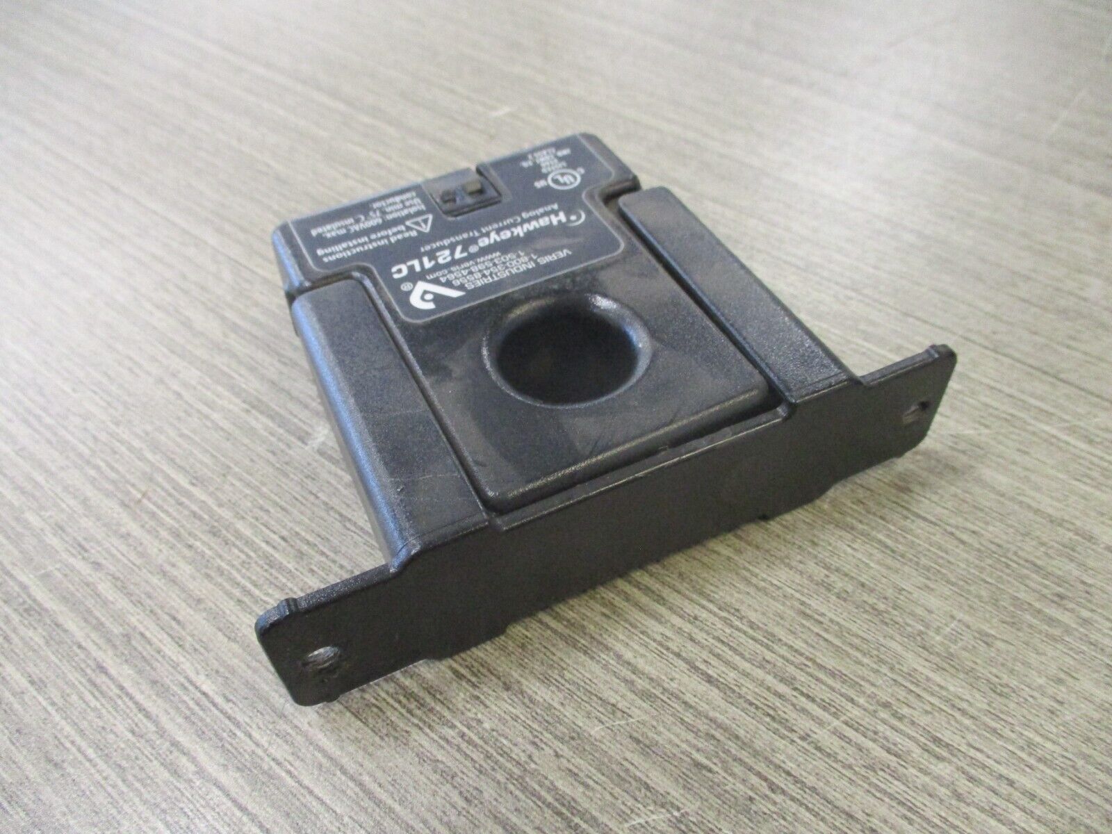 Veris Hawkeye Analog Current Transducer 721LC output: 4-20mA Used.