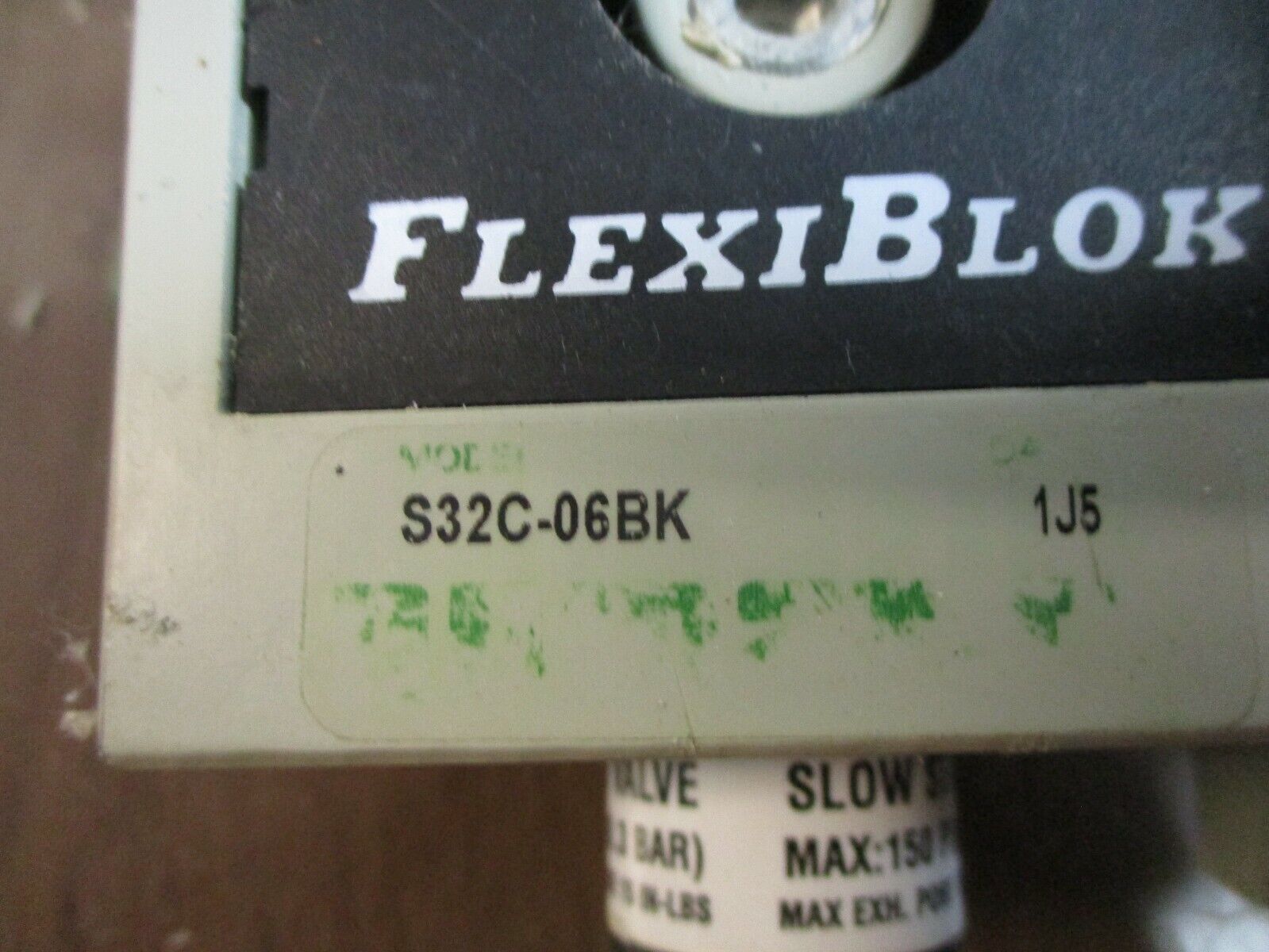 Numatics FlexiBlok Slow Start Valve/Filter/Regulator S32C-06BK / P32B-06GM Used