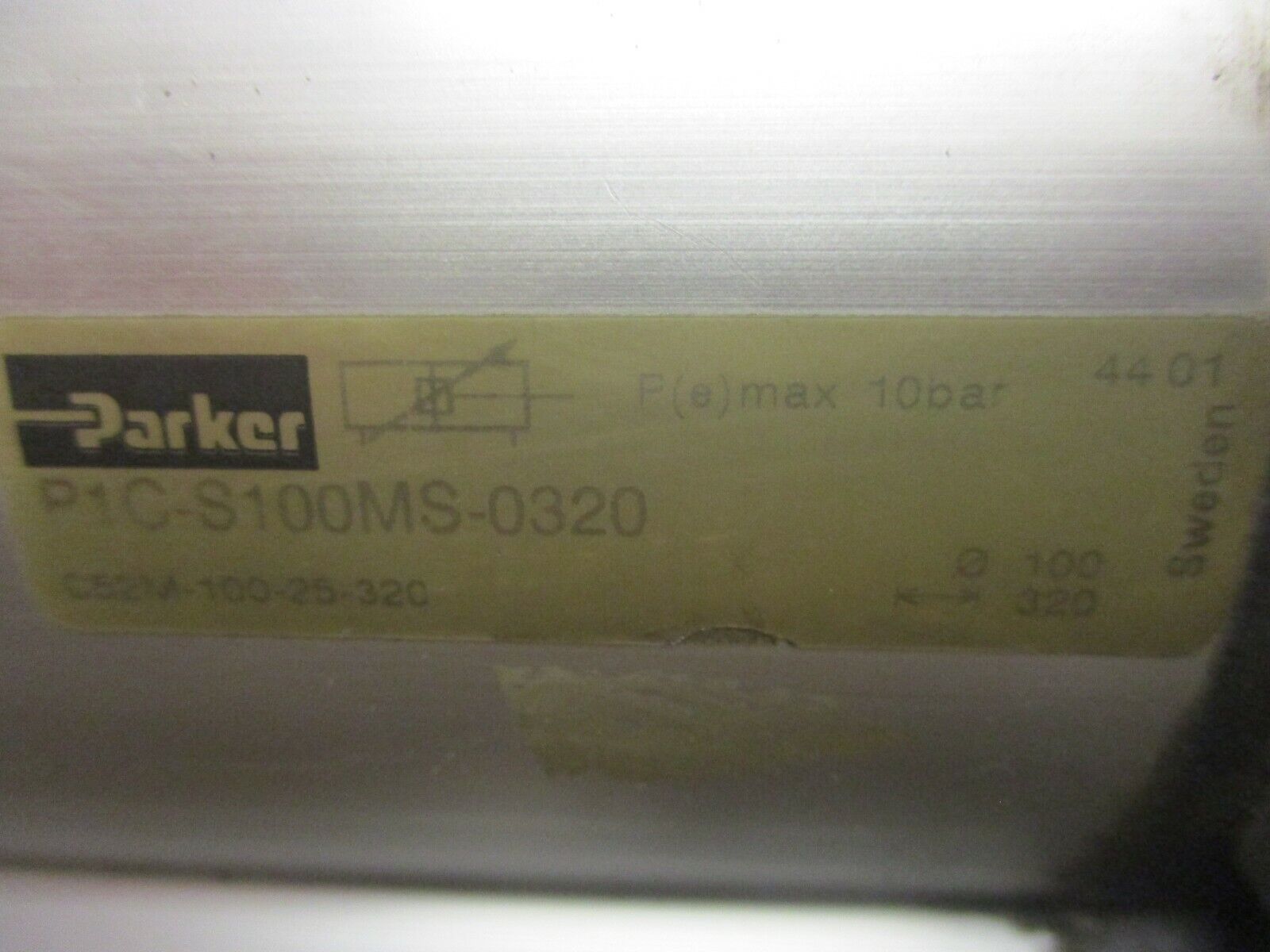 Parker Air Cylinder P1C-S100MS-0320 P(e) max 10bar Used