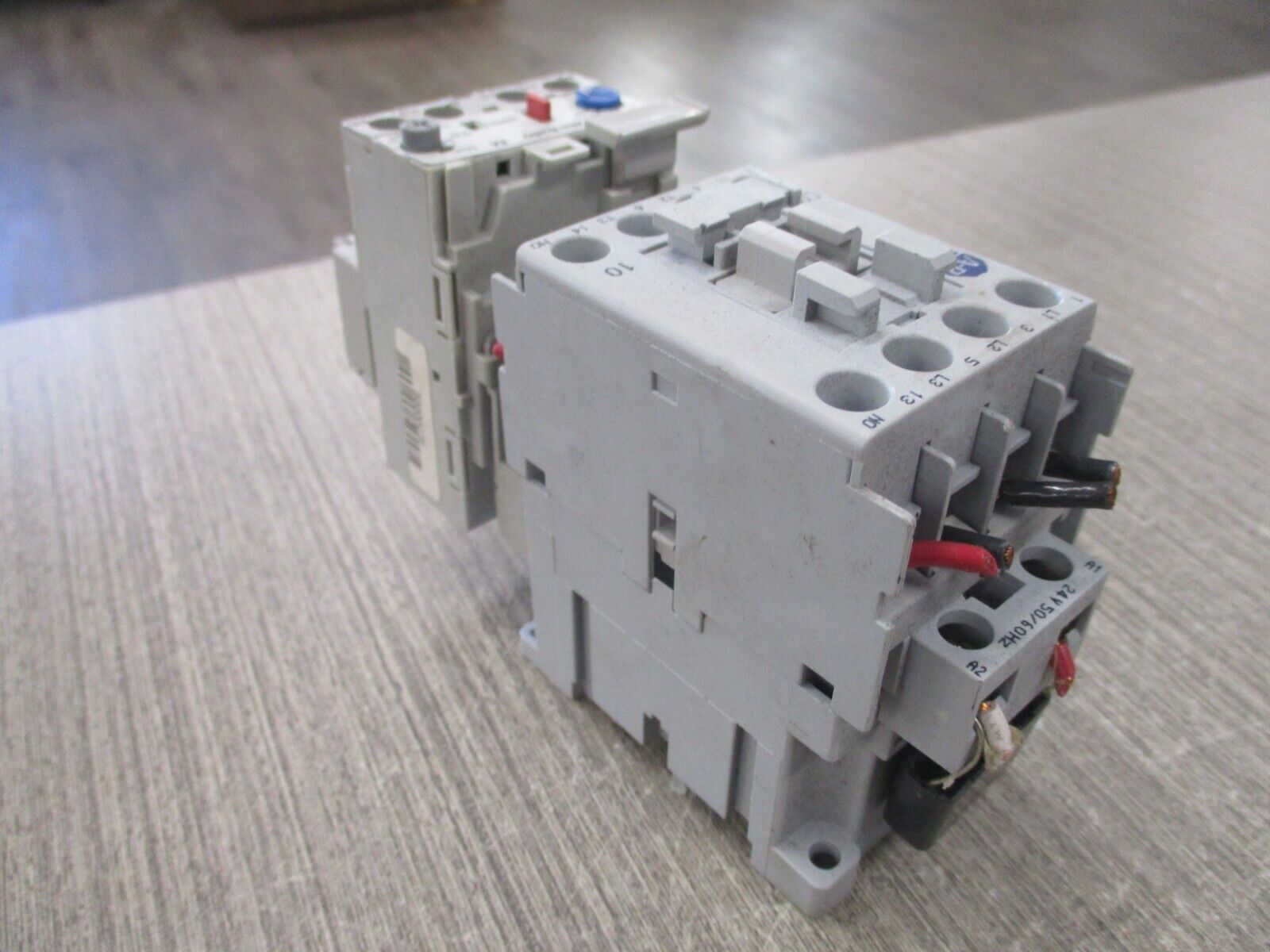 Allen-Bradley Starter 100-C09*10 193-EA1DB Range 1-2.9A 24V Coil Used