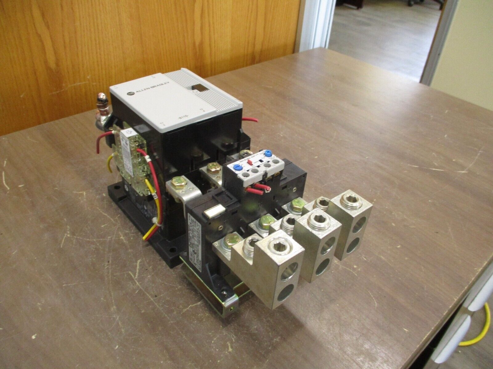 Allen-Bradley Starter 100-B110N*3 / 193-A5L4 120V Coil Trip: 66-110A 600V Used