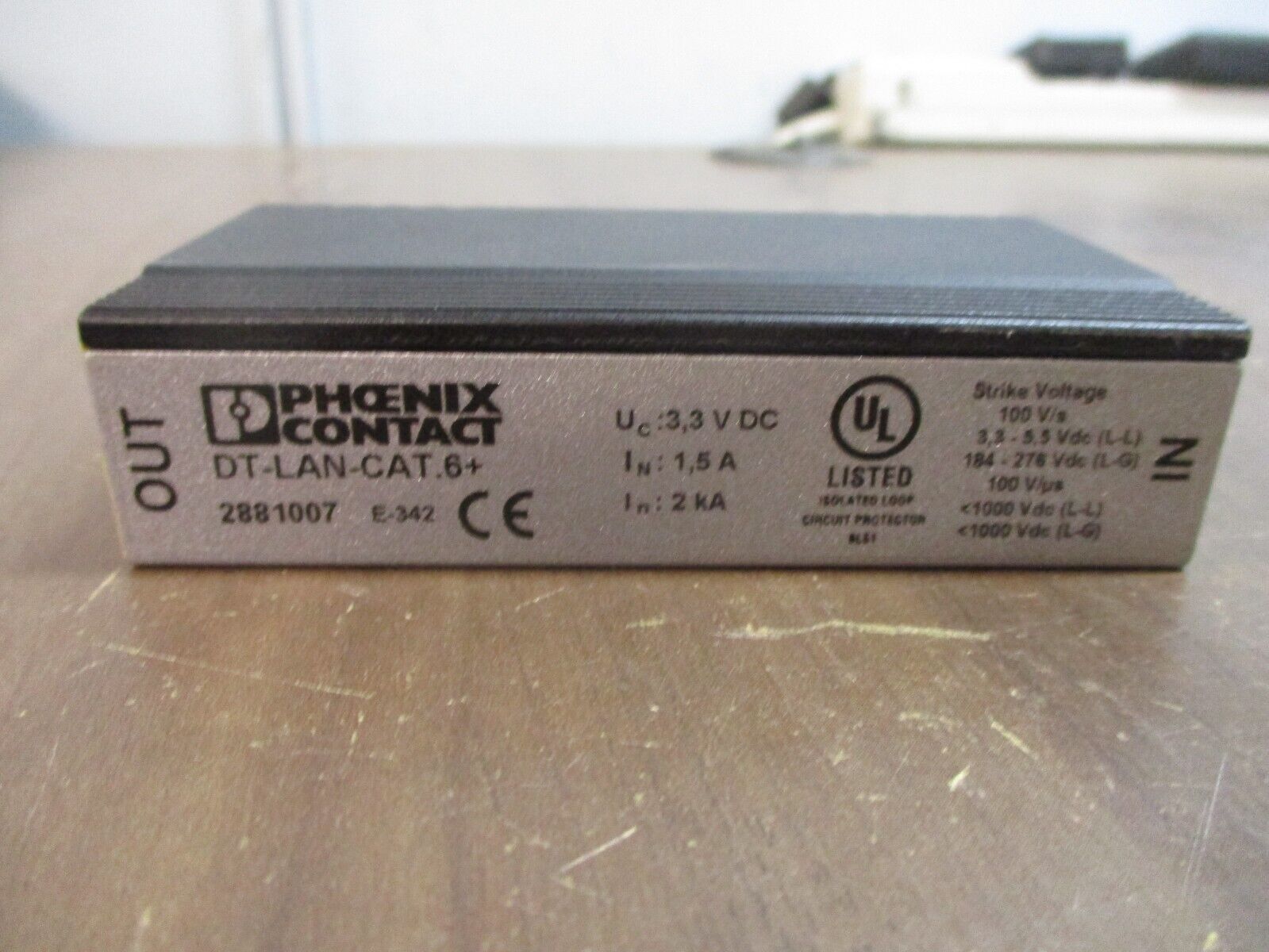 Phoenix Contact Ethernet Surge Protection Device 2881007 DT-LAN-CAT.6+ Used