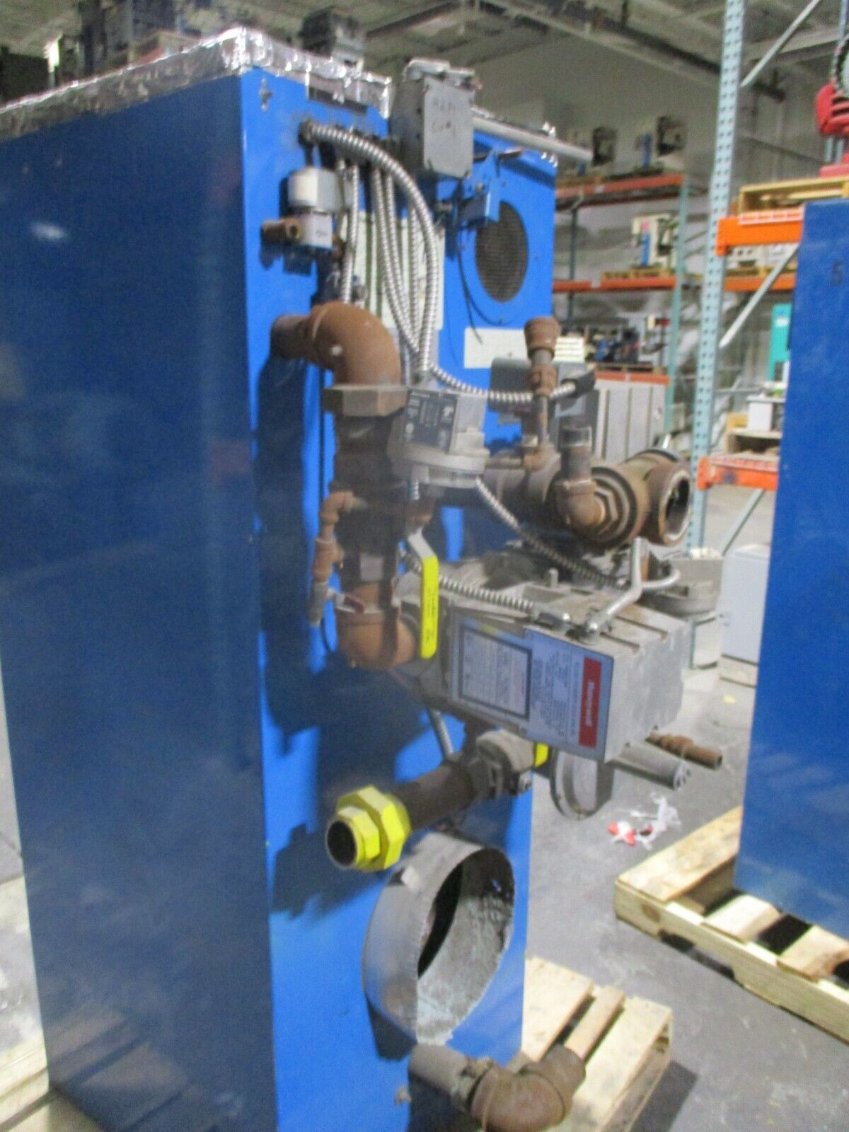 P-K Thermific Boiler N-1700-2 1,700,000BTU Natural Gas Used