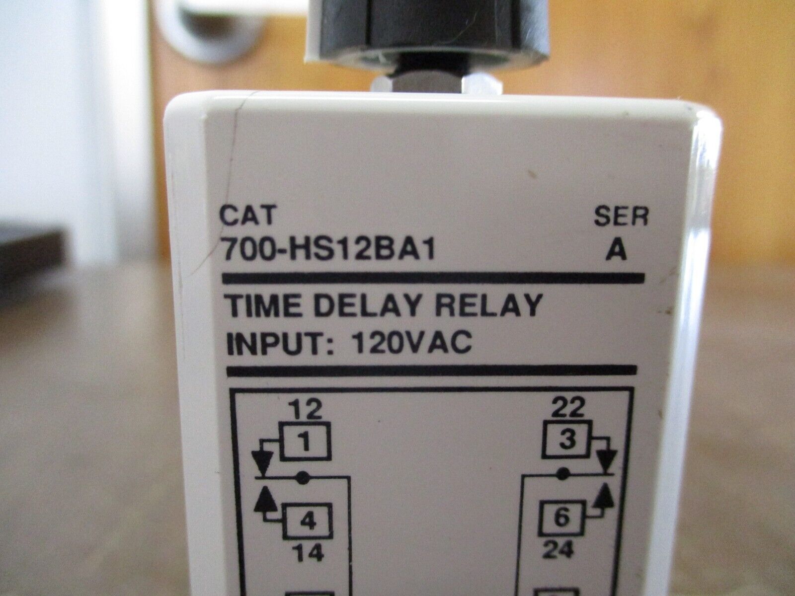 Allen-Bradley Time Delay Relay 700-HS12BA1 Ser. A 120VAC Range: 1.0-180s Used