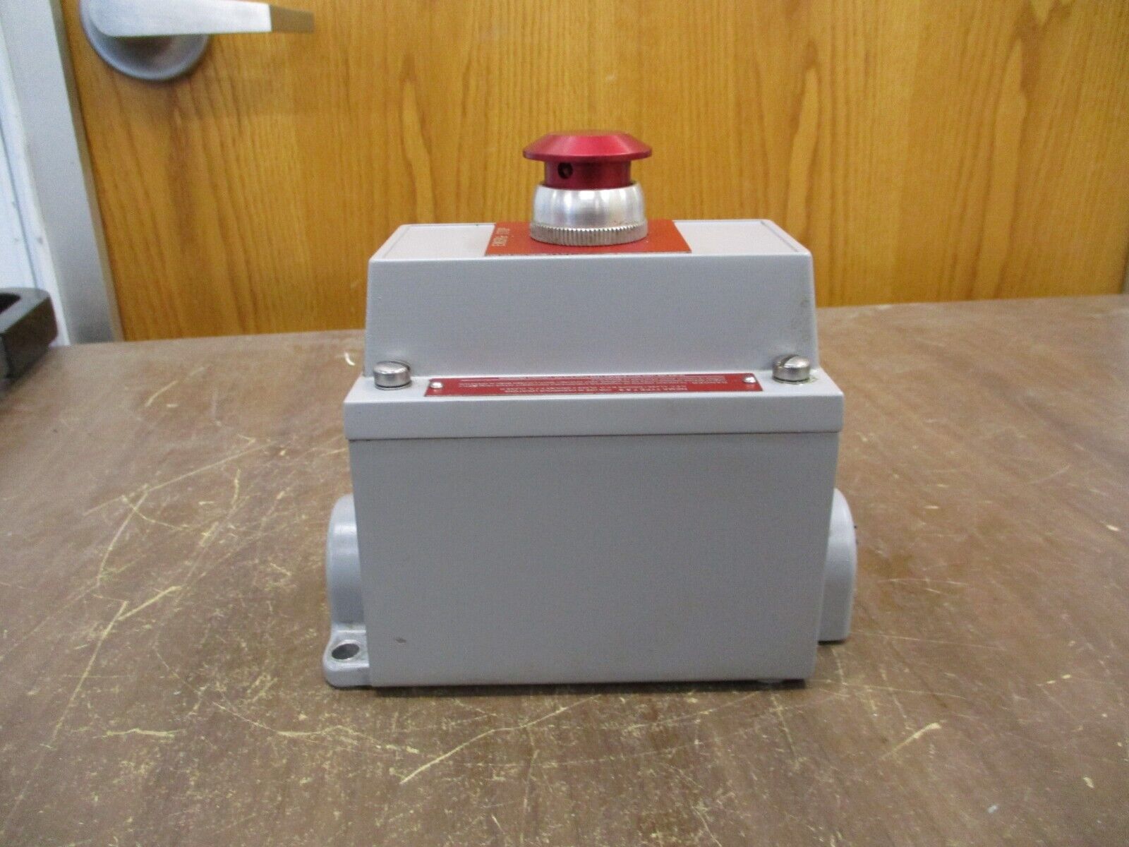 Allen-Bradley Push Button Station 800H-NP30 Ser. X Nema 7 & 9 Used