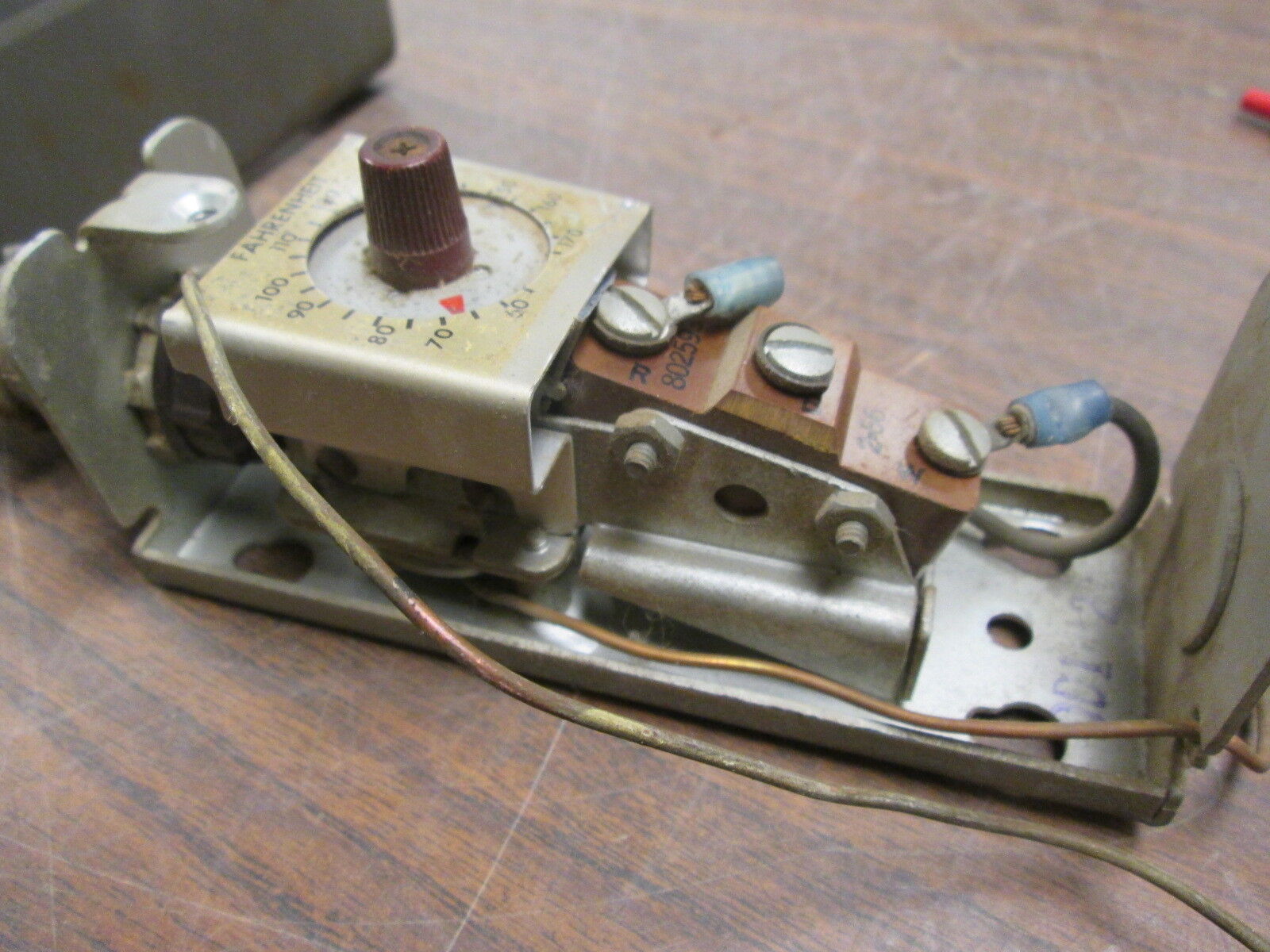 Honeywell Thermostat T675A 0.25A @ ¼ - 12VDC Used