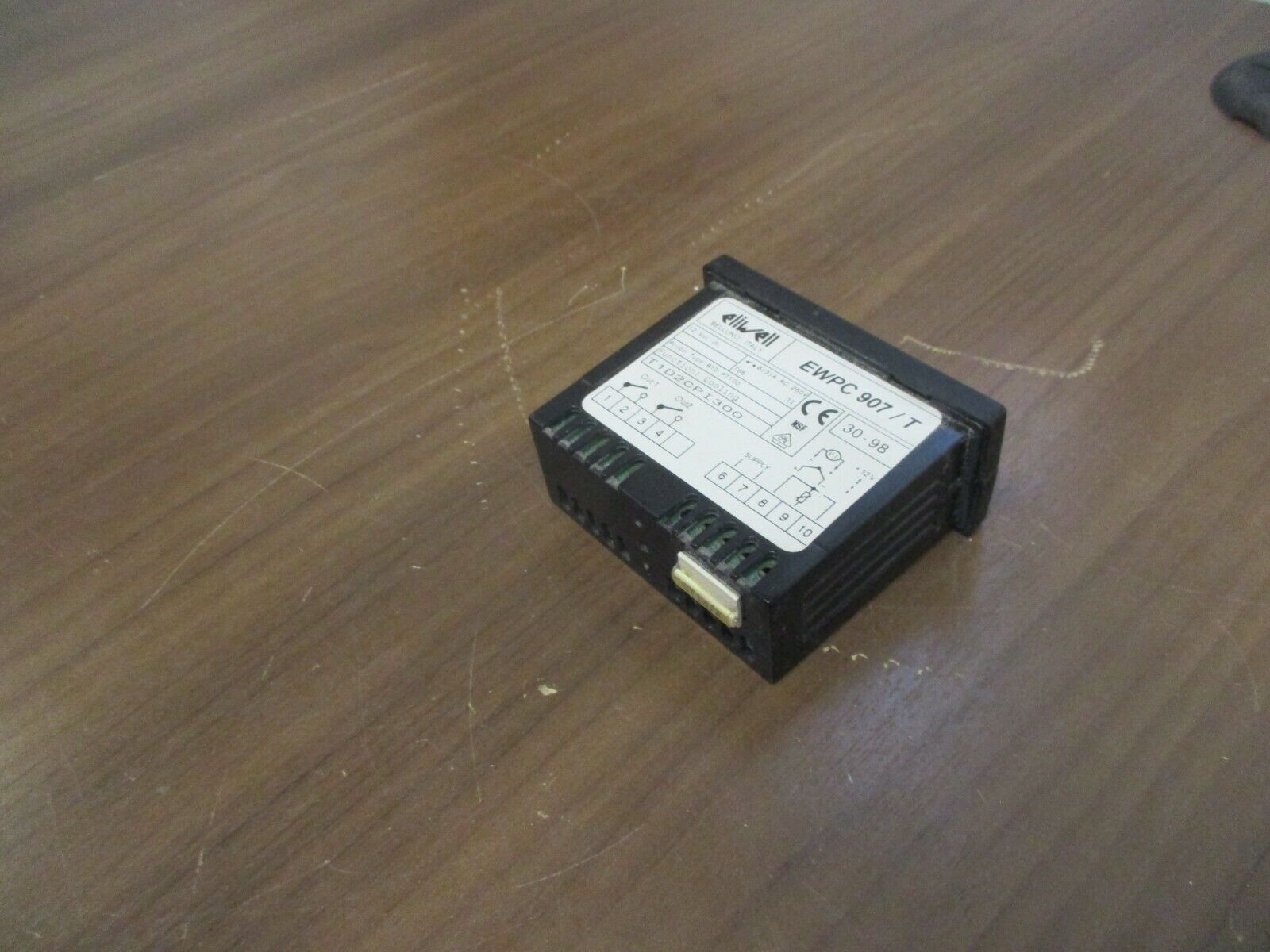 Eliwell  Temperature Display  EWPC 907/T  12VAC/VDC  Used