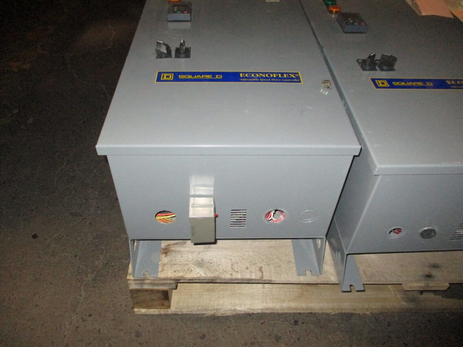 Square D EconoFlex Altivar AC Drive w/ Bypass 8839 58EGG4VY Ser. A 7.5HP 3Ph