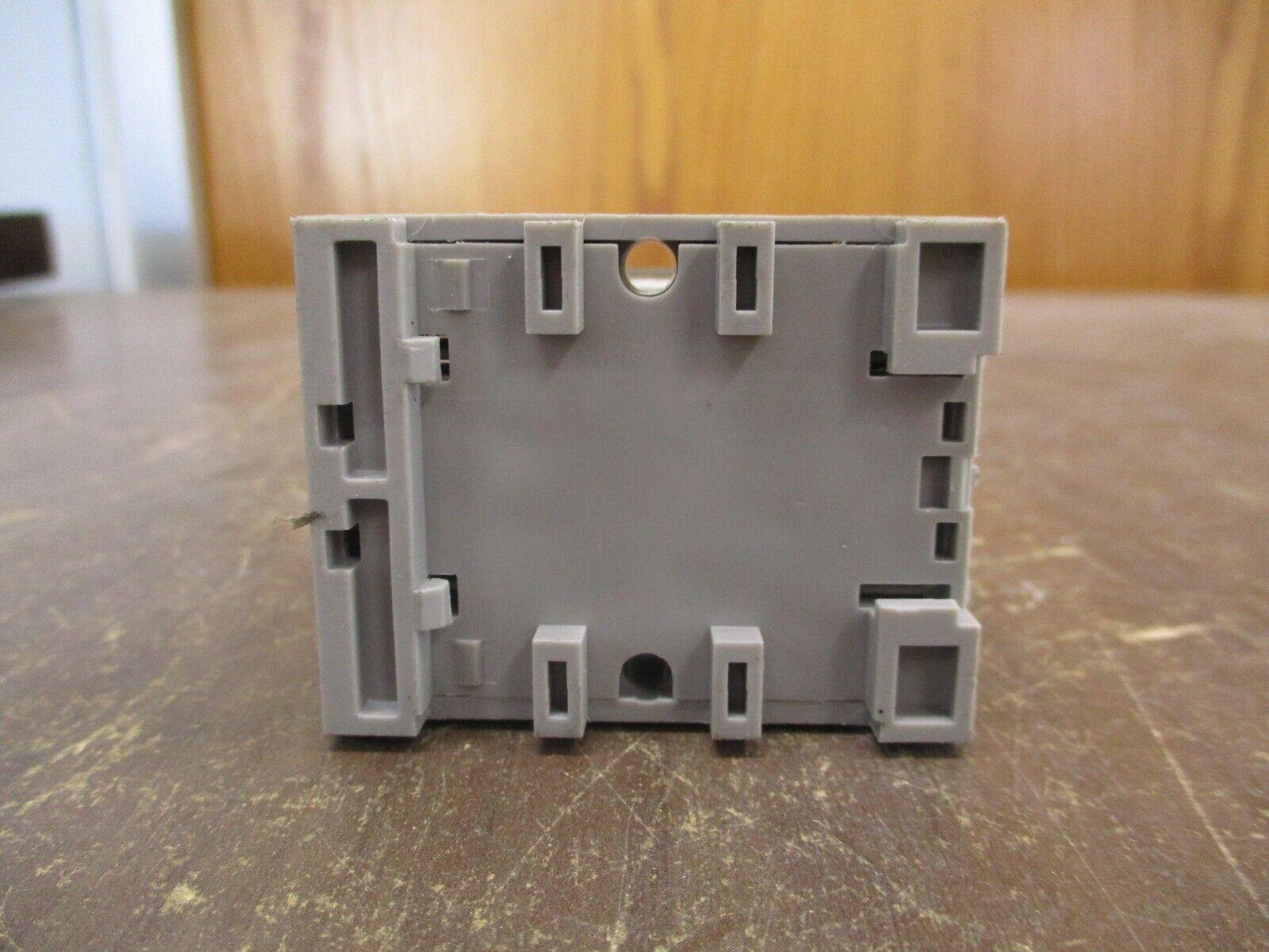Allen-Bradley Relay 700-HA32A1-3-4 Ser. D 120V Coil w/ Base Used