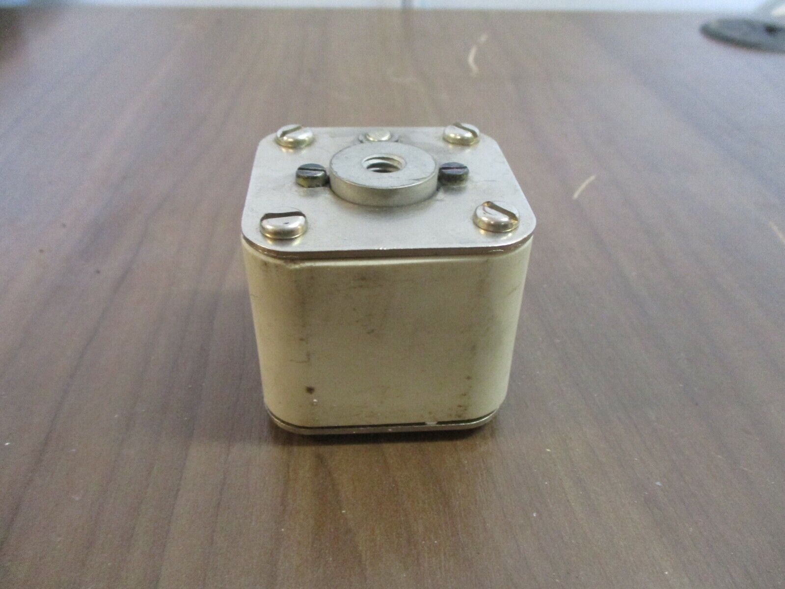 Buss Semitron Fuse SPP-5K225 225A 700V Used