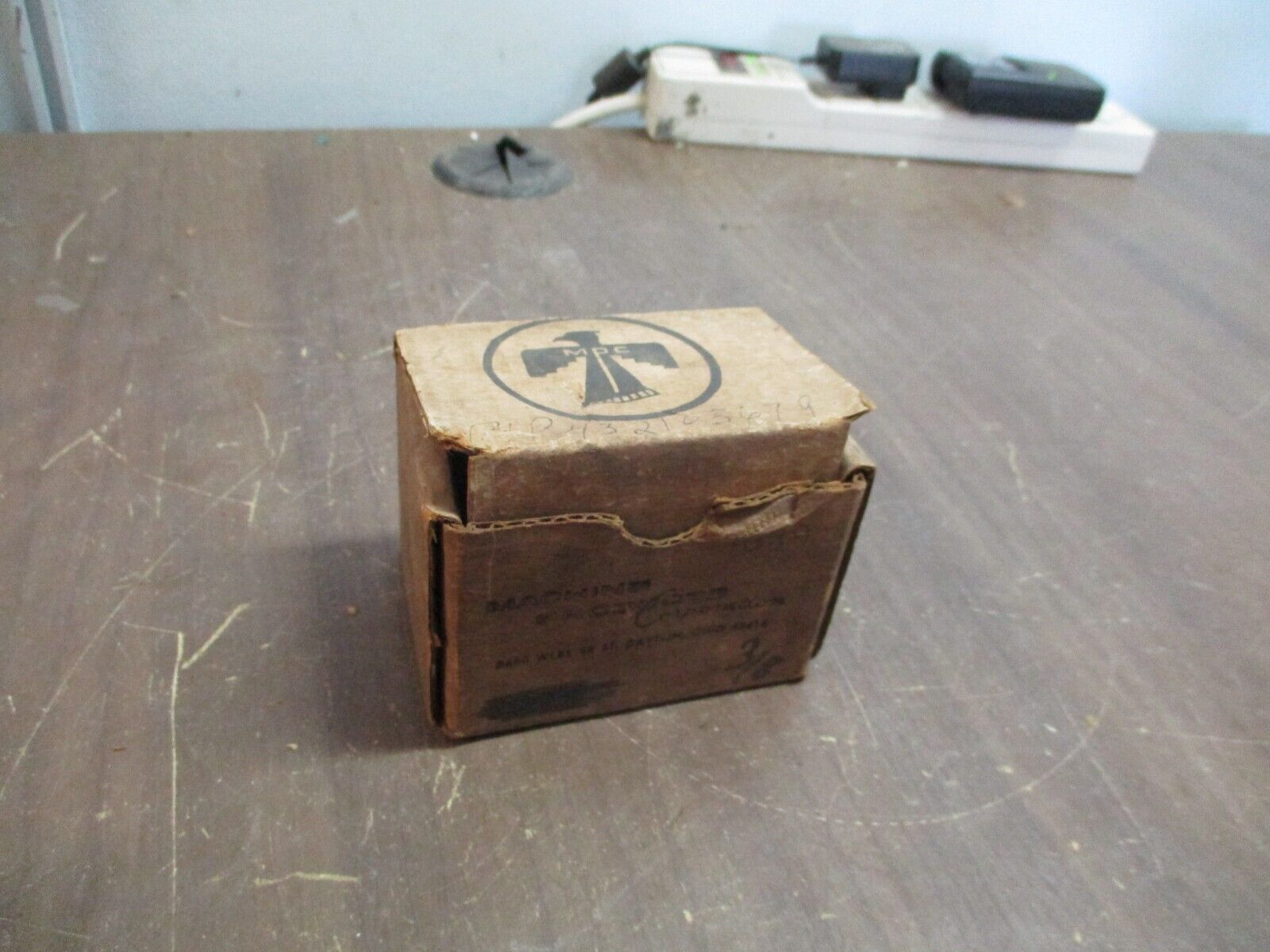Machine Products Flow Monitor 3039 3/8" New Surplus