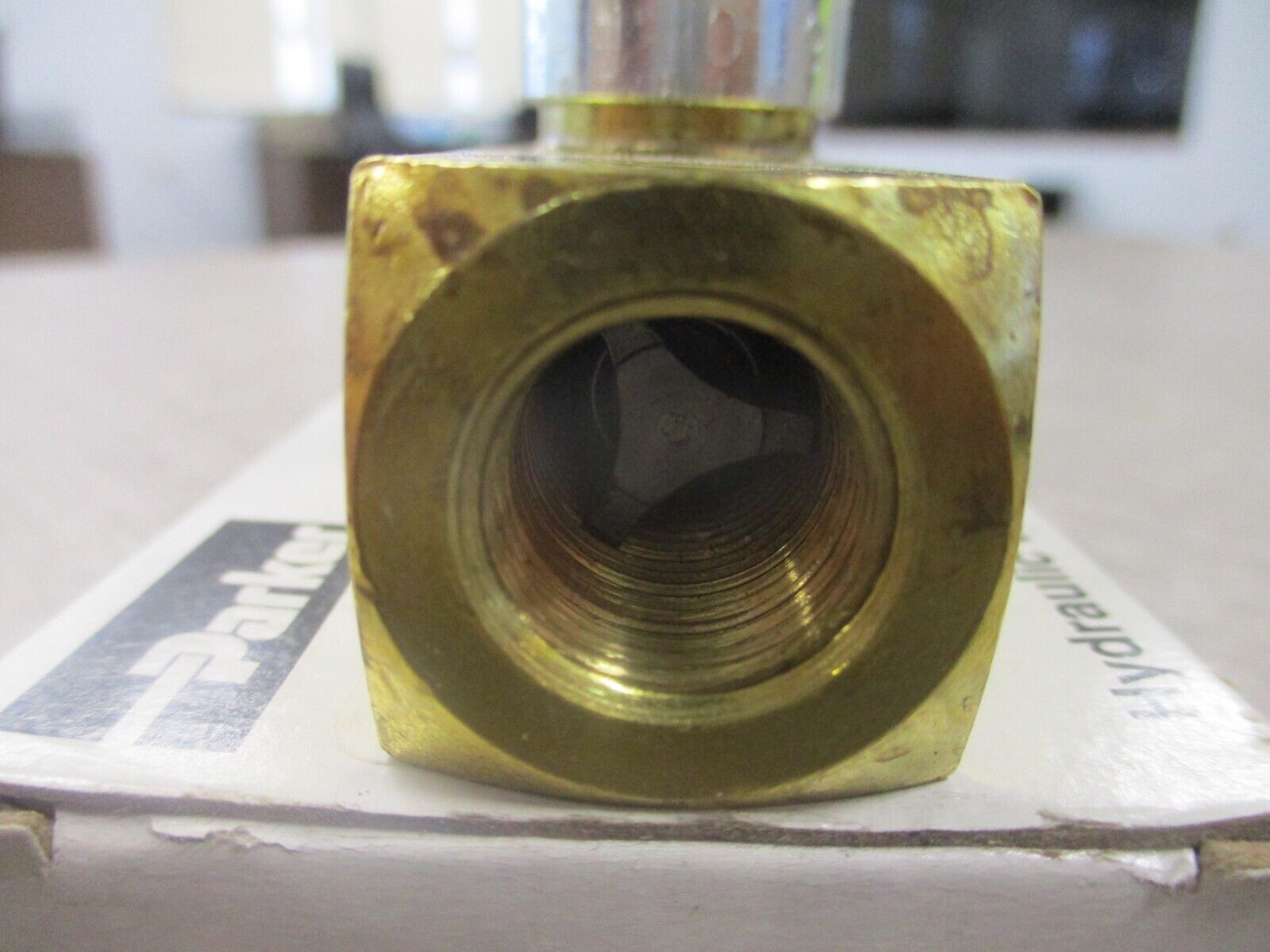 Parker Flow Control Valve IA855 New Surplus
