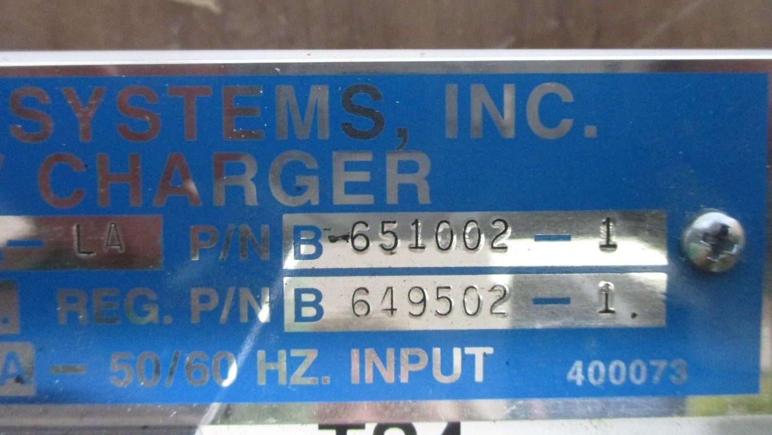 MCS Dual Battery Charger B-651002-1 Model #: MBC 3C-12V-10A-LA Output: 12VDC 10A