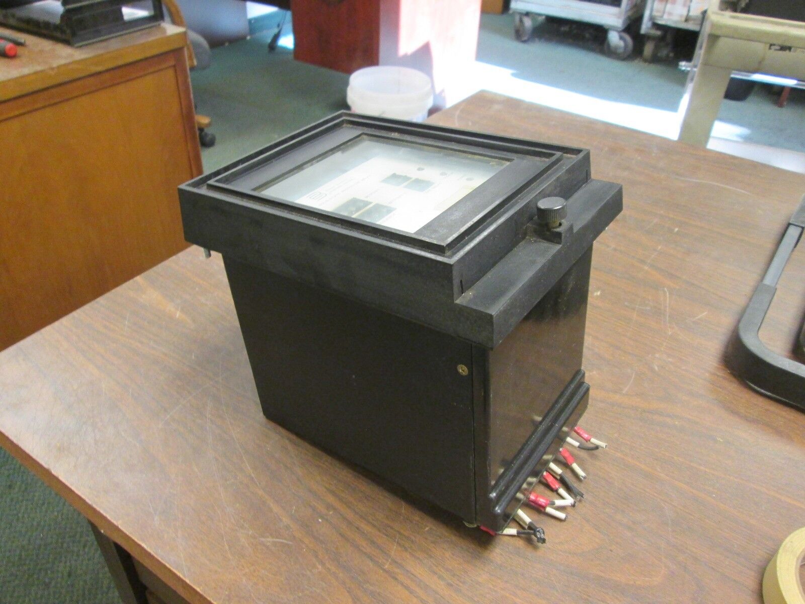 Basler Electric Over/Under Frequency Relay BE1-81 0/U Used