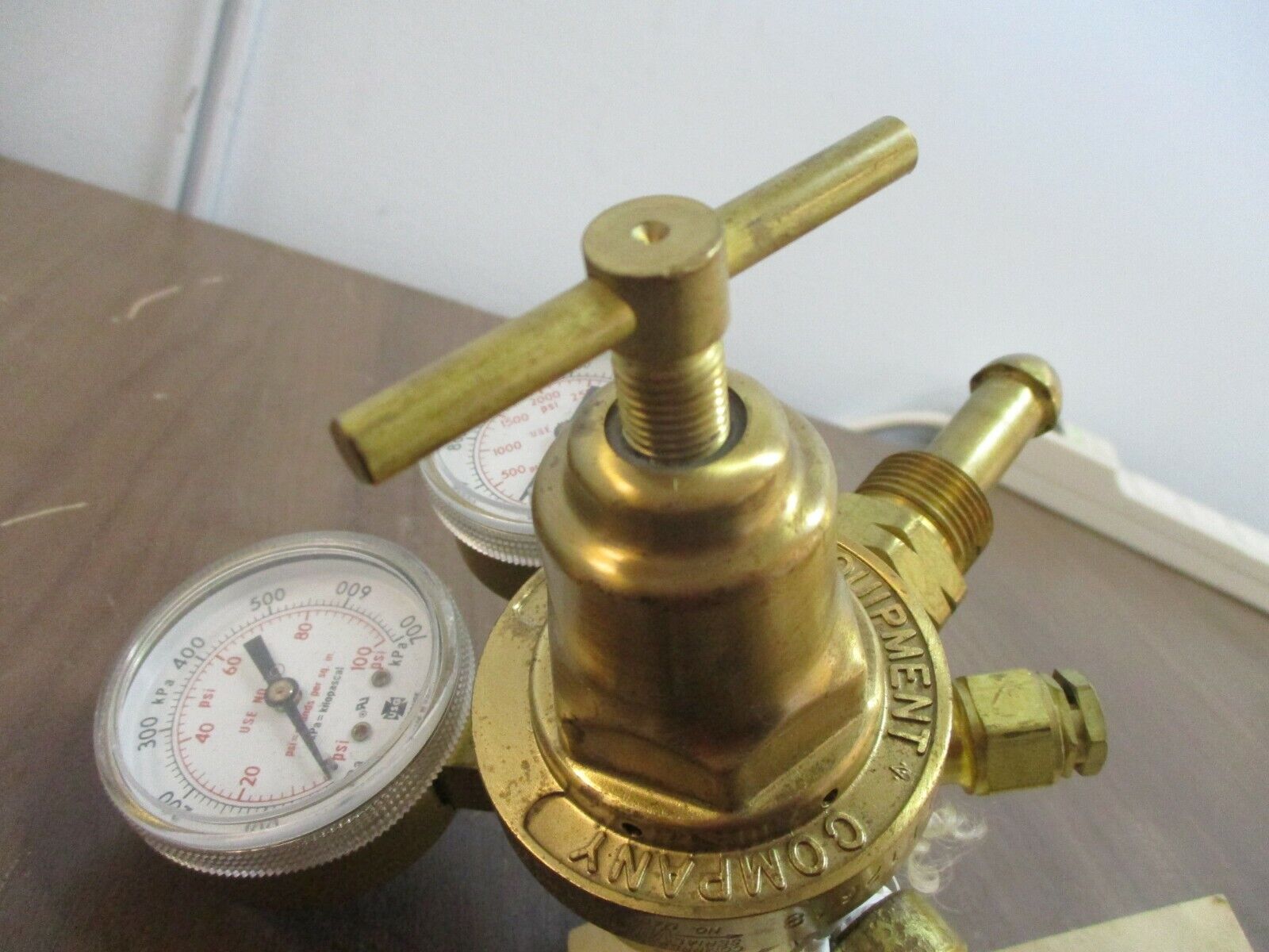 Victor Inert Gas Regulator VTS 250C 3000 PSIG Used