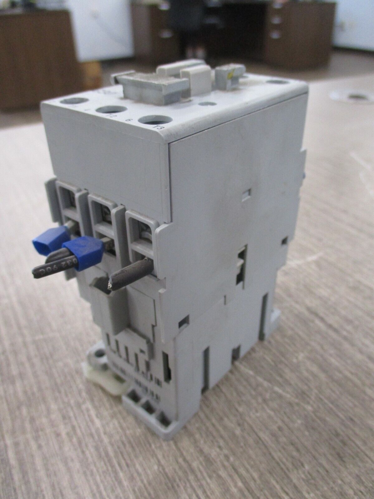 Allen-Bradley Contactor 100-C30*00 Ser. C 24V Coil 55A 600V Used