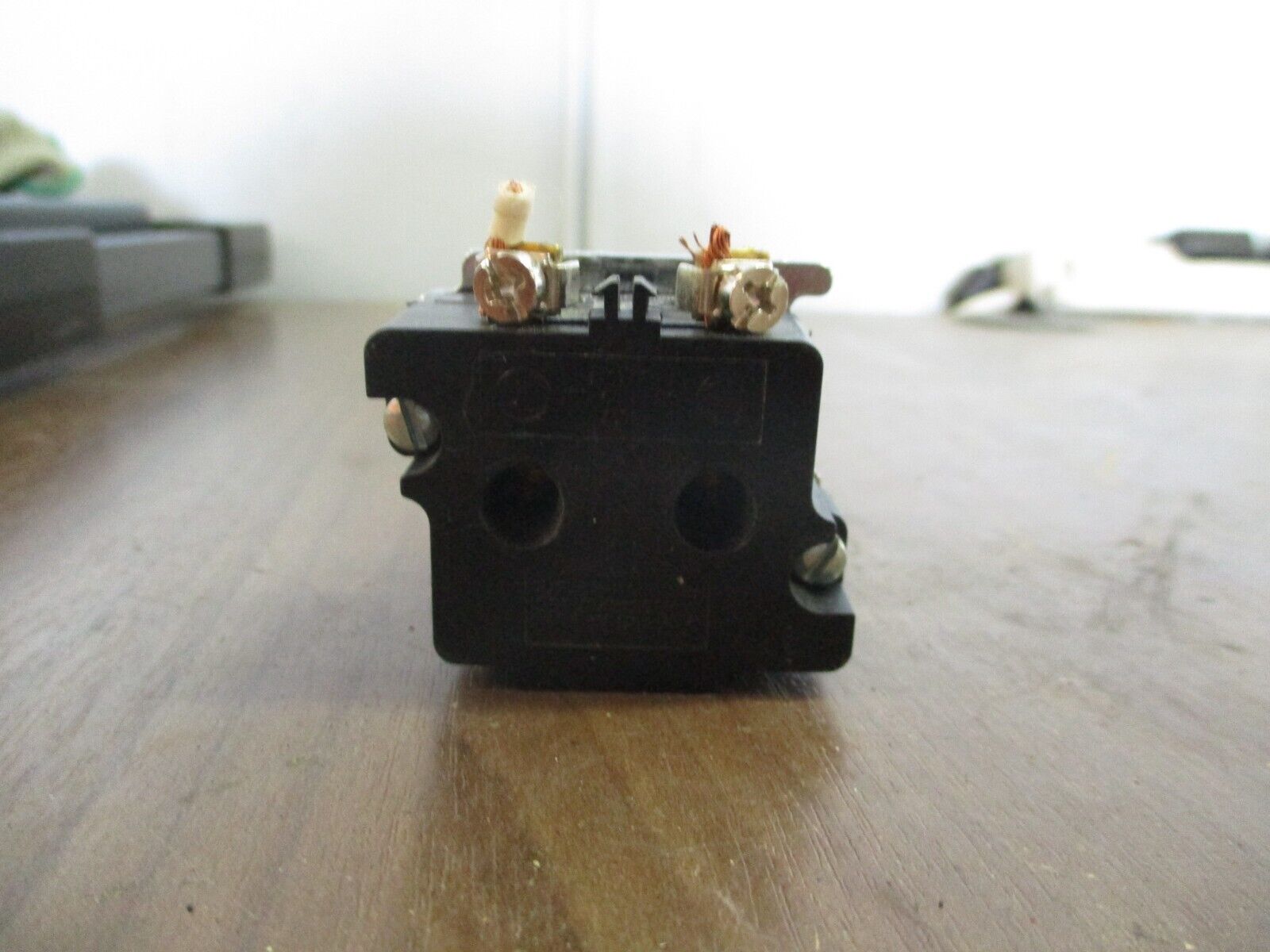 Cutler-Hammer Indicator Light 10250T / 91000T Amber Used