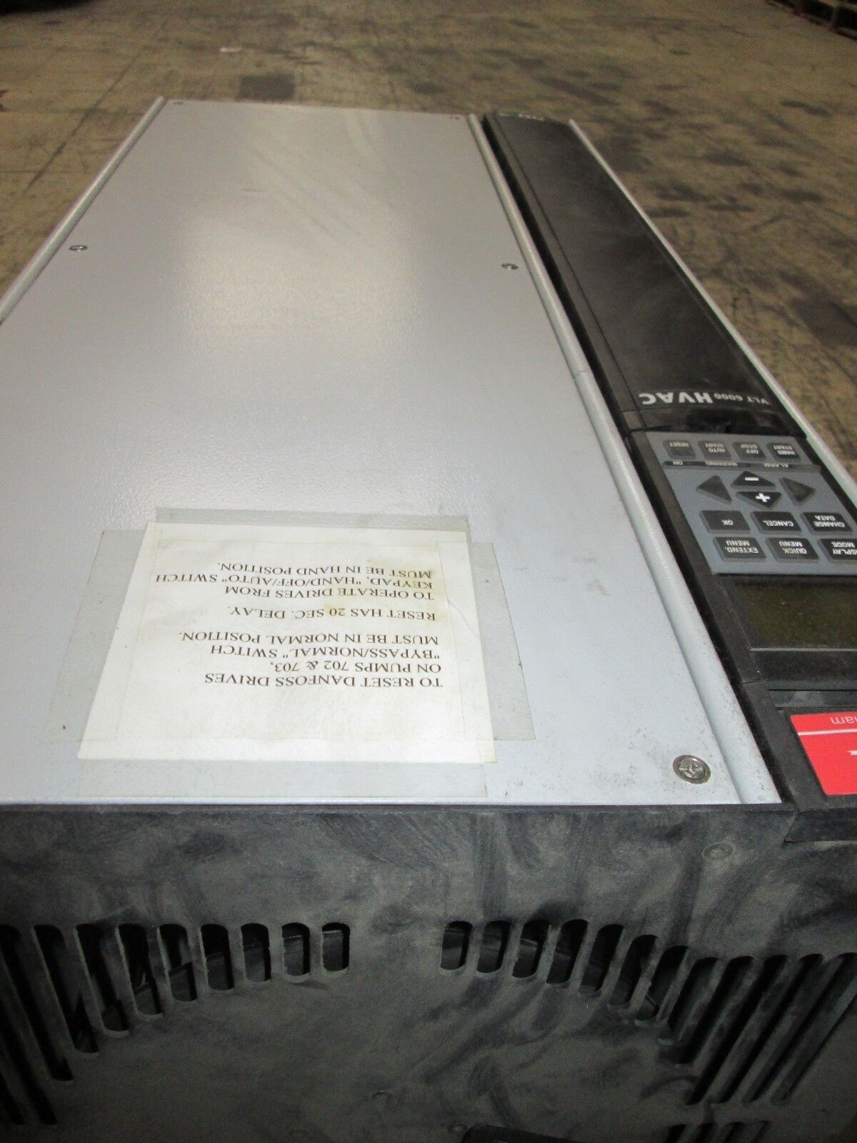 DanFoss  AC Drive  176F7082  100HP  Used