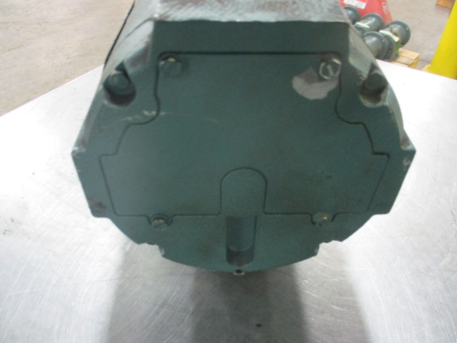 Reliance Duty Master AC Motor w/ Gear B79B3132M-XZ 1/2HP 1800RPM 230/460V Used