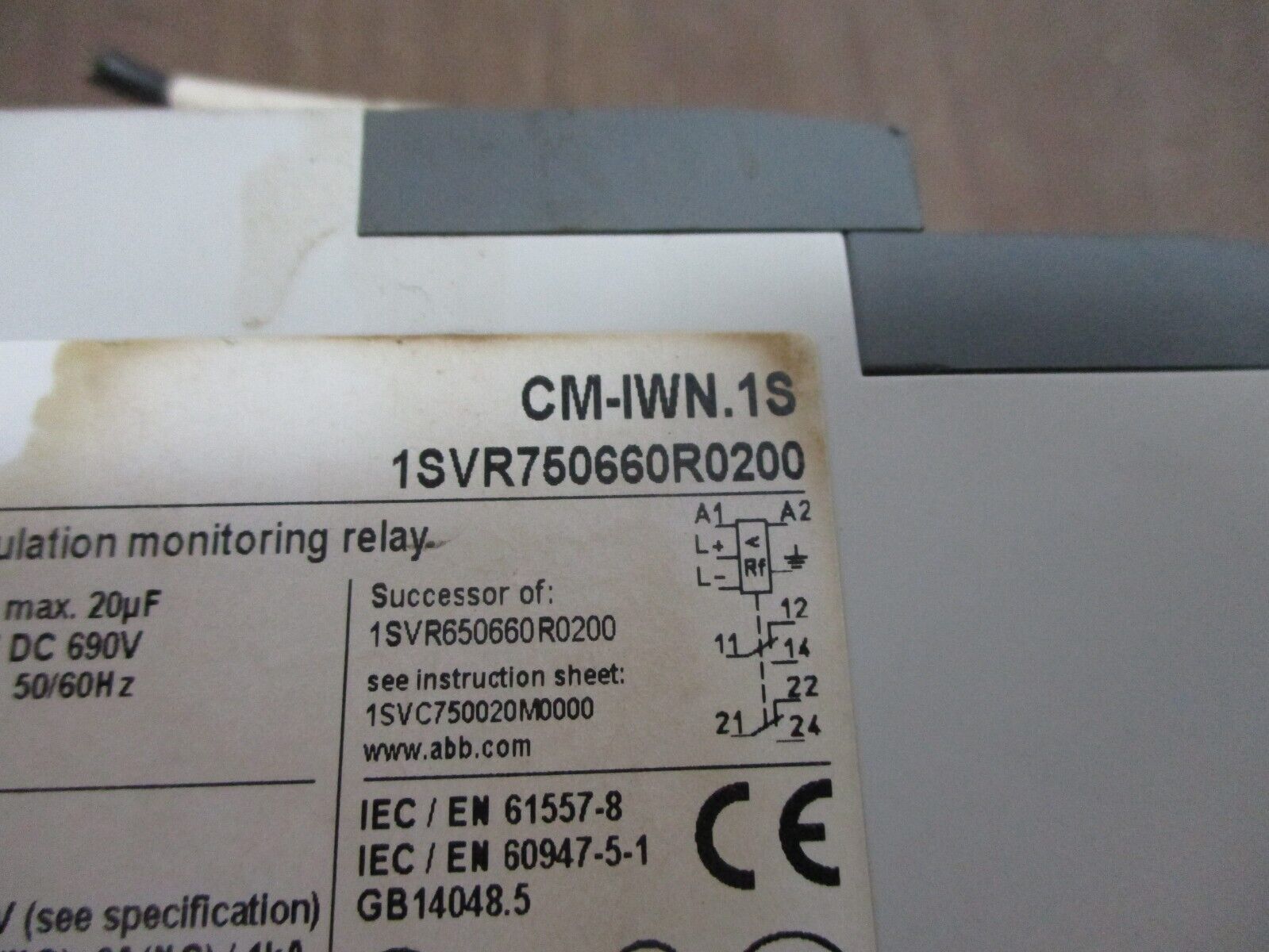 ABB CM-IWN.1S Multifunction Insulation Monitoring Relay 1SVR750660R0200 Used