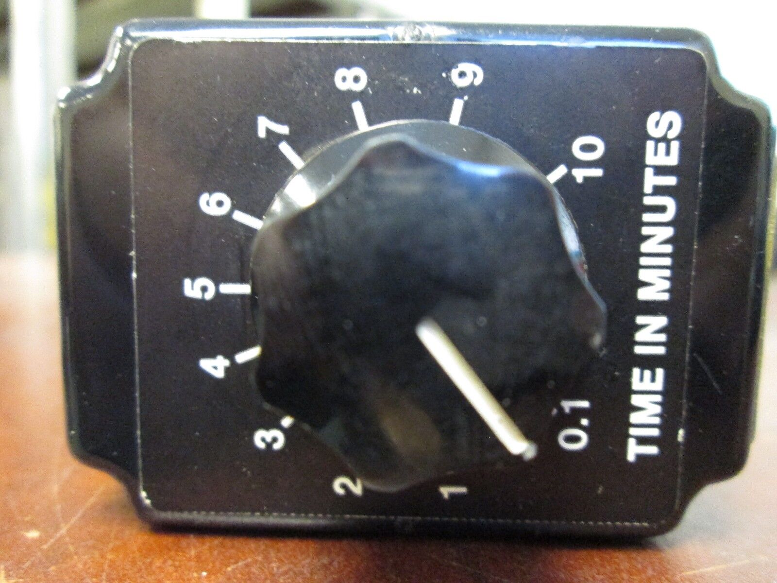 SSAC Solid State Time Delay Relay TRS120A2Y600 Range: .1-10min w/ Base Used
