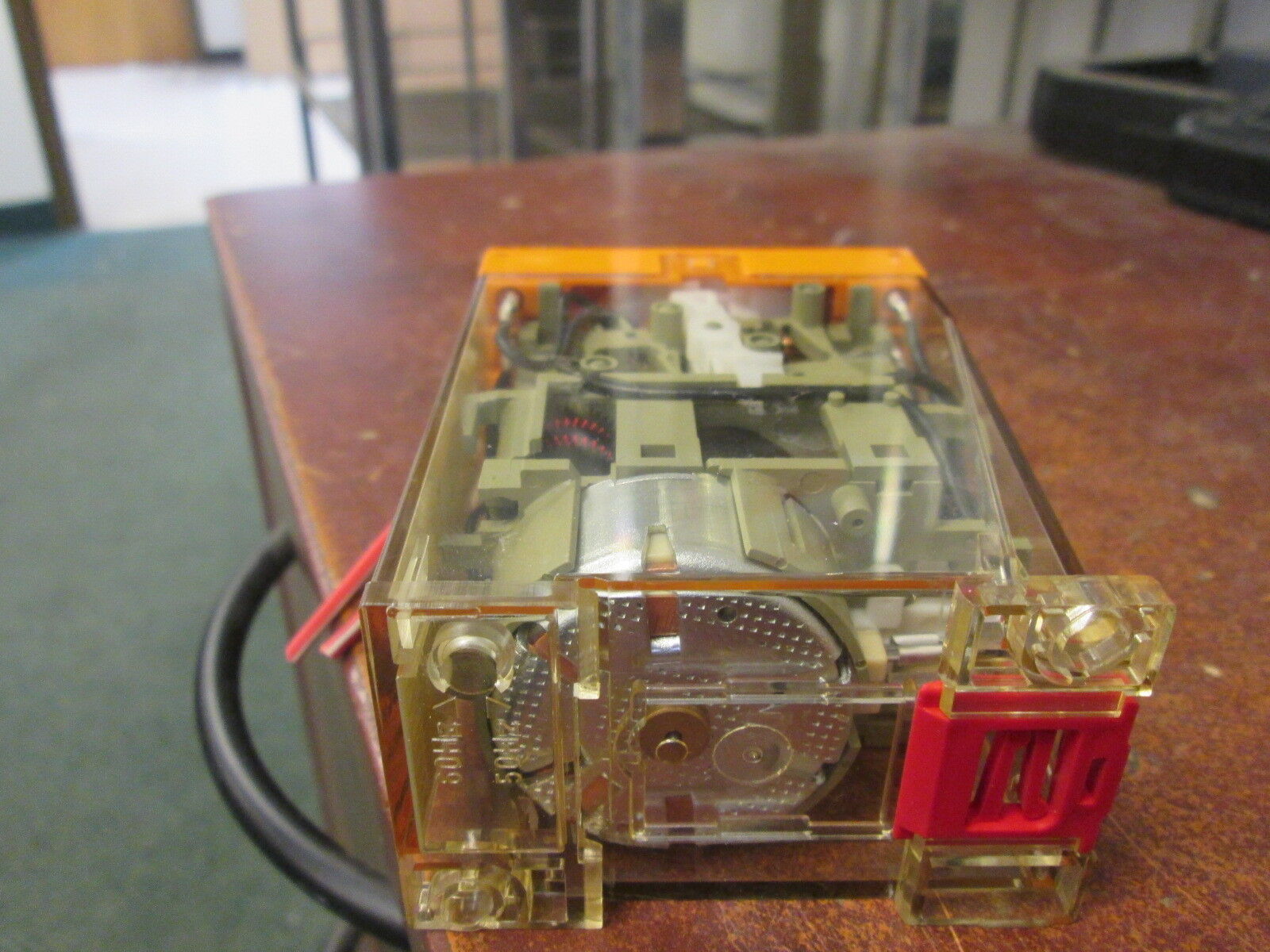 Schleicher Time Delay Relay  SZB 52-S Range: 0.3 sec-60 Hours 220V 50Hz Used