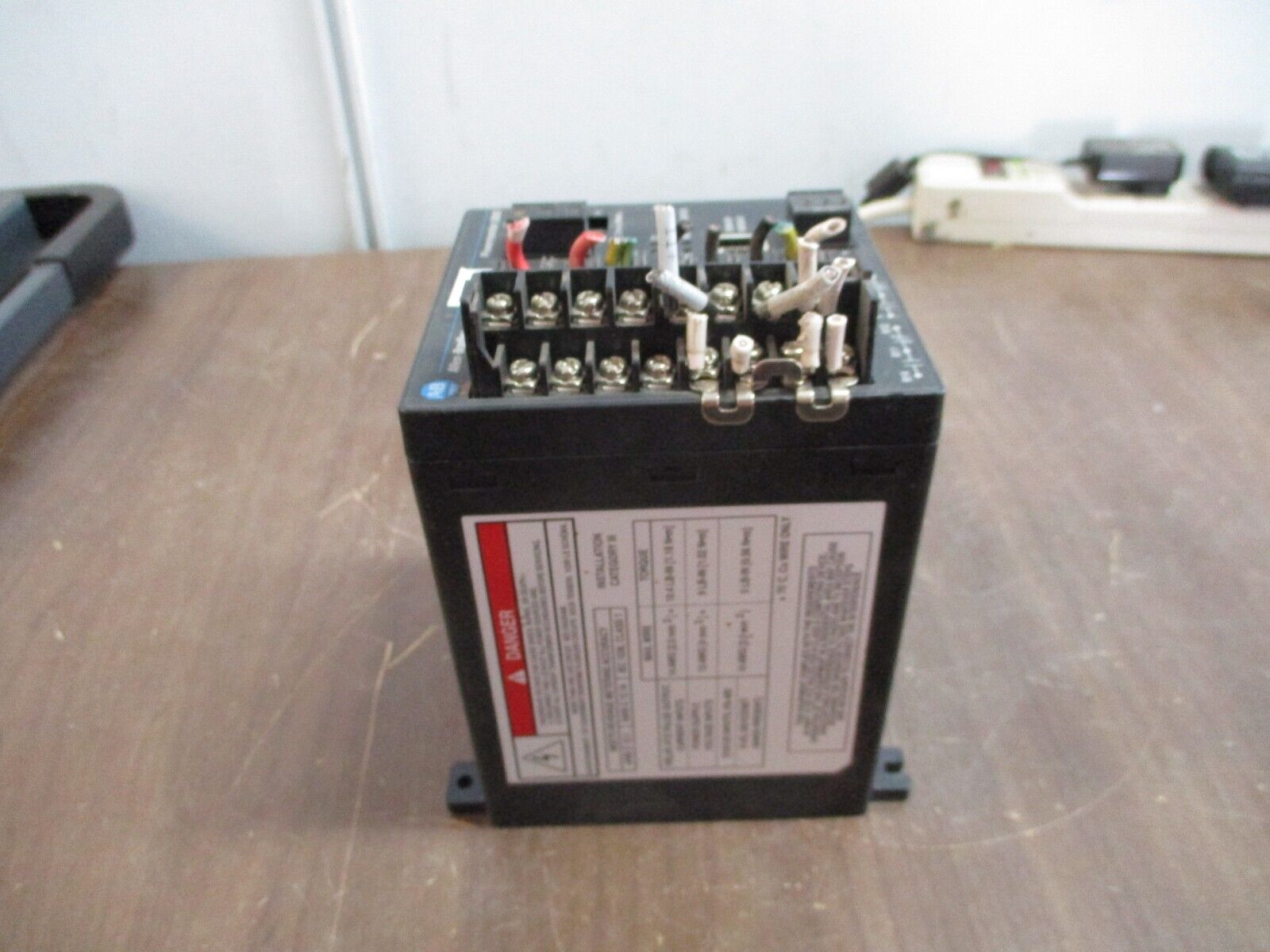 Allen-Bradley Powermonitor 3000 Control Module 1404-M405A-DNT Ser. A Used