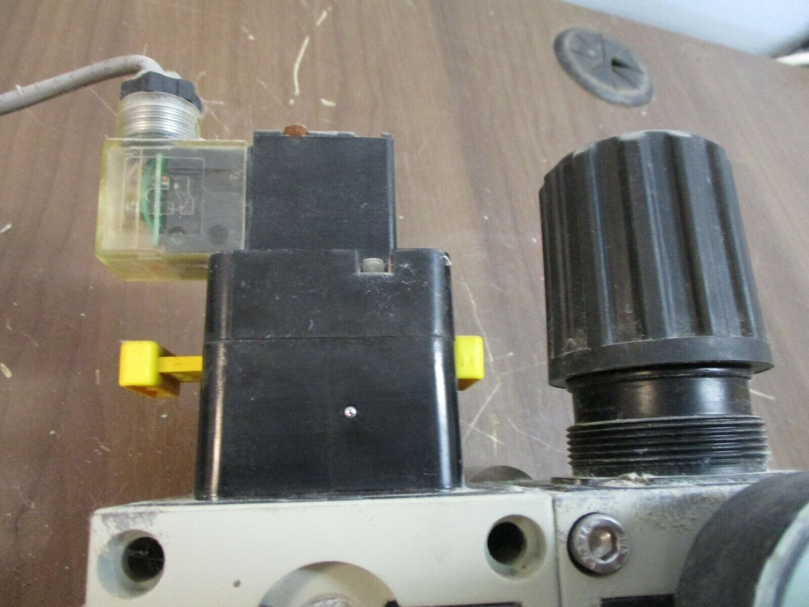 Numatics FlexiBlok Slow Start Valve/Filter/Regulator S32C-06BK / P32B-06GM Used