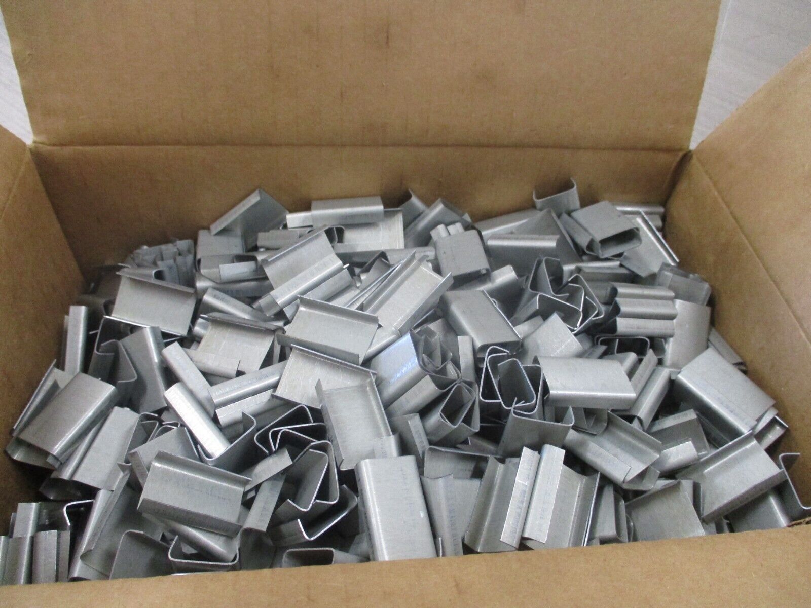 Uline Strapping Seal 5-832 5/8" *Box Of 1000* New Surplus