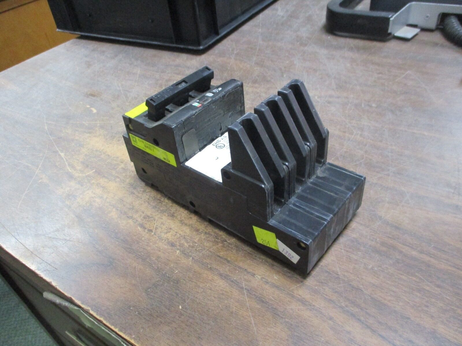 Square D PowerLink AS Remotely Operated Circuit Breaker EHB34020AS 20A 480Y/277V