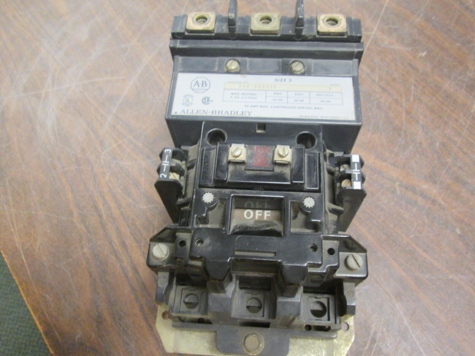Allen-Bradley Size 3 Starter 500-D0D930 90A 600V 115-120V Coil Used